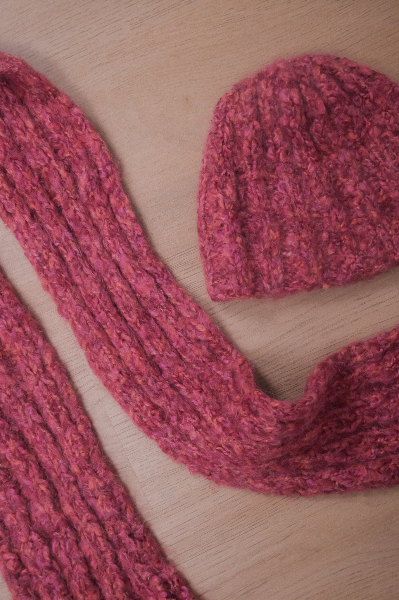 Vintage x Wool Blend Multicolour Skinny Scarf + Beanie