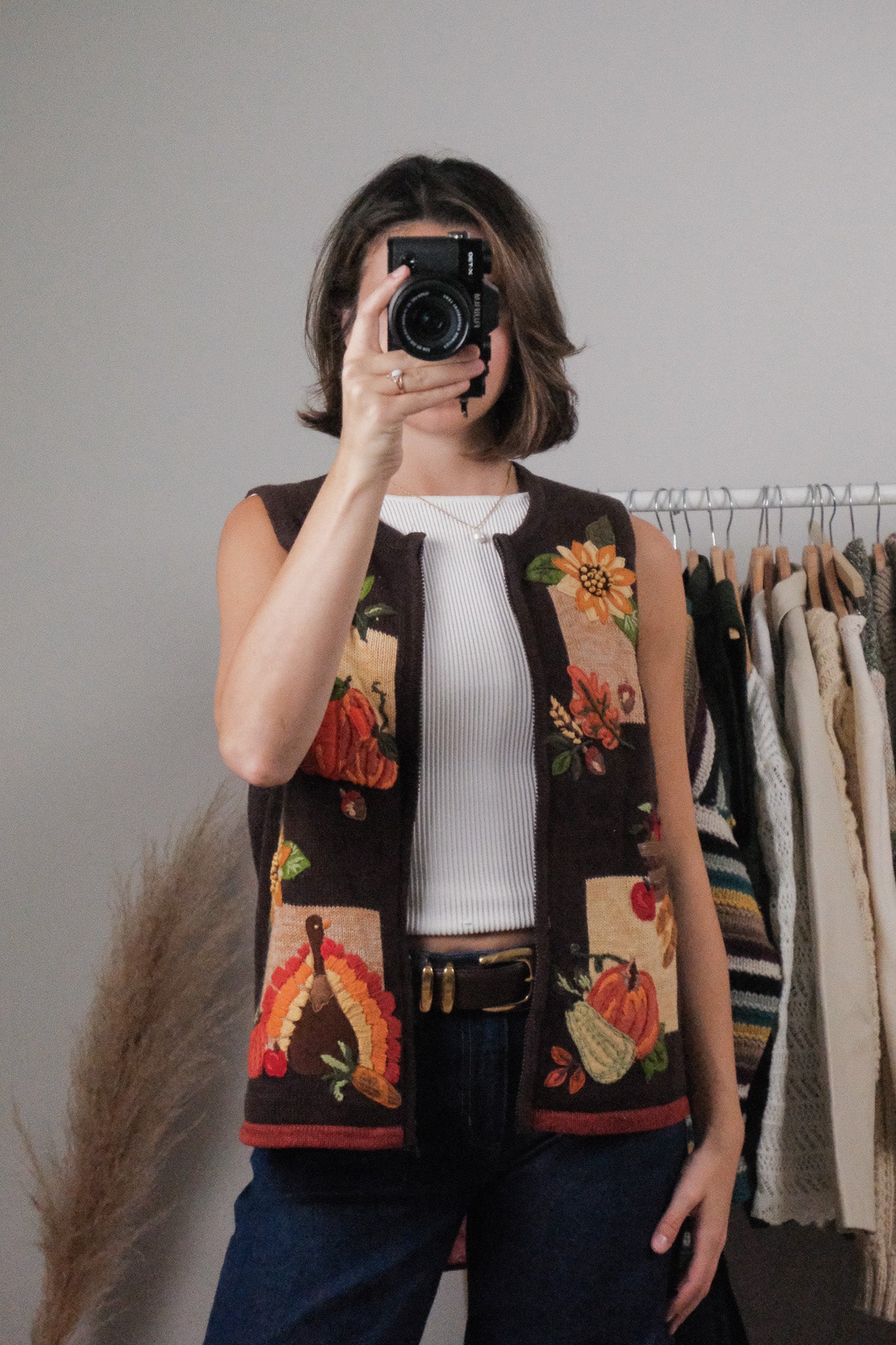 Vintage x Embroidered Beaded Fall Vest (M)