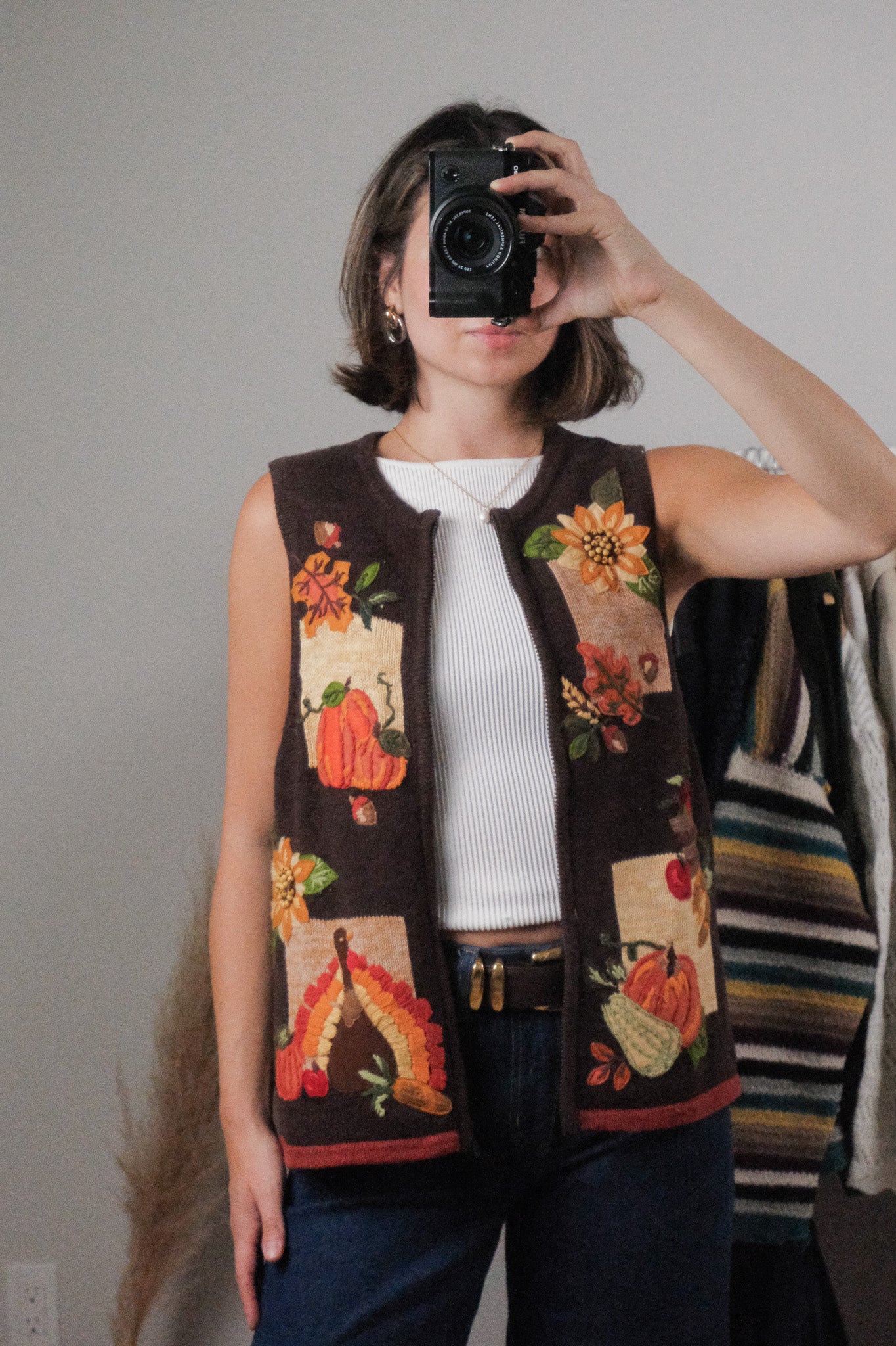 Vintage x Embroidered Beaded Fall Vest (M)
