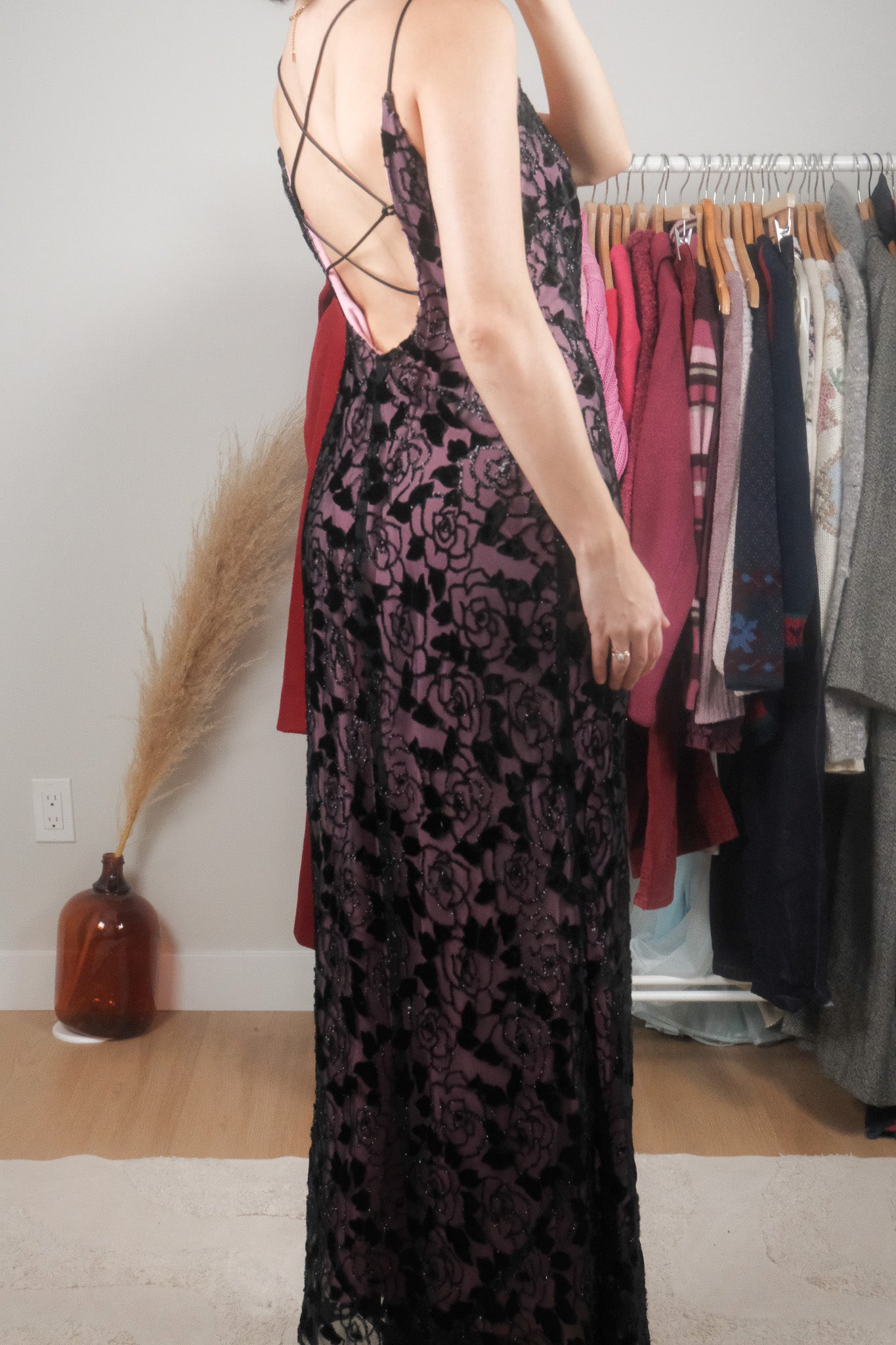 Made in Canada x Vintage x Rose Shimmer Maxi Dress (8/10)