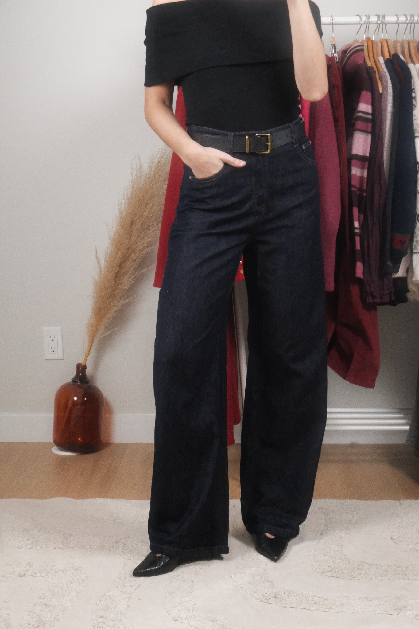 Modern x NWT Wide-Leg Jeans (4)