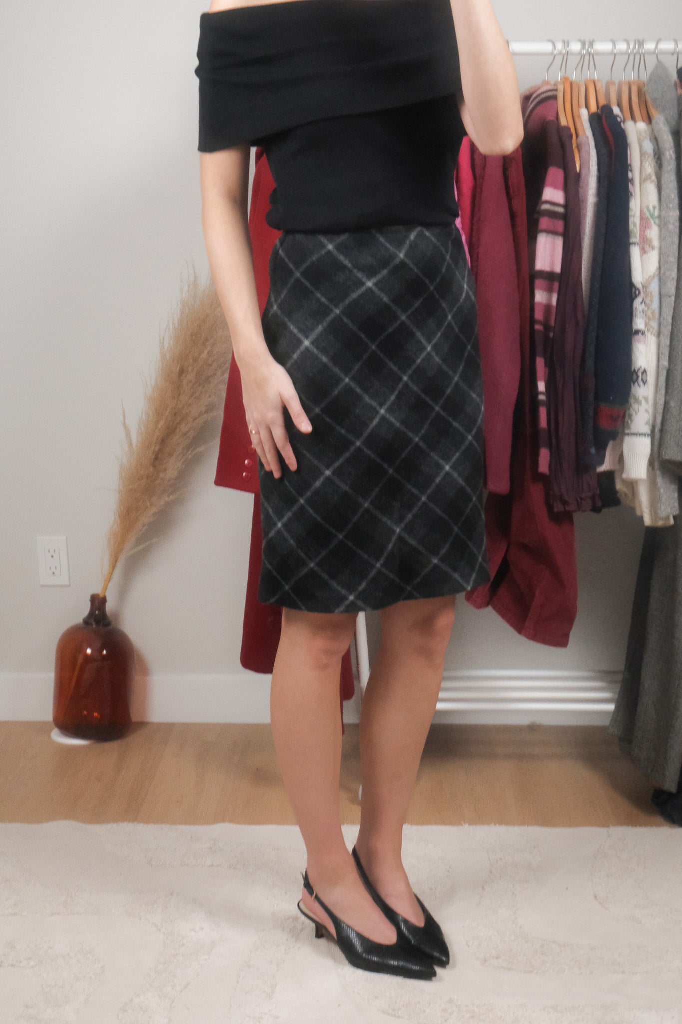 Made in Canada x Vintage x Wool Blend Plaid Midi Skirt (2)
