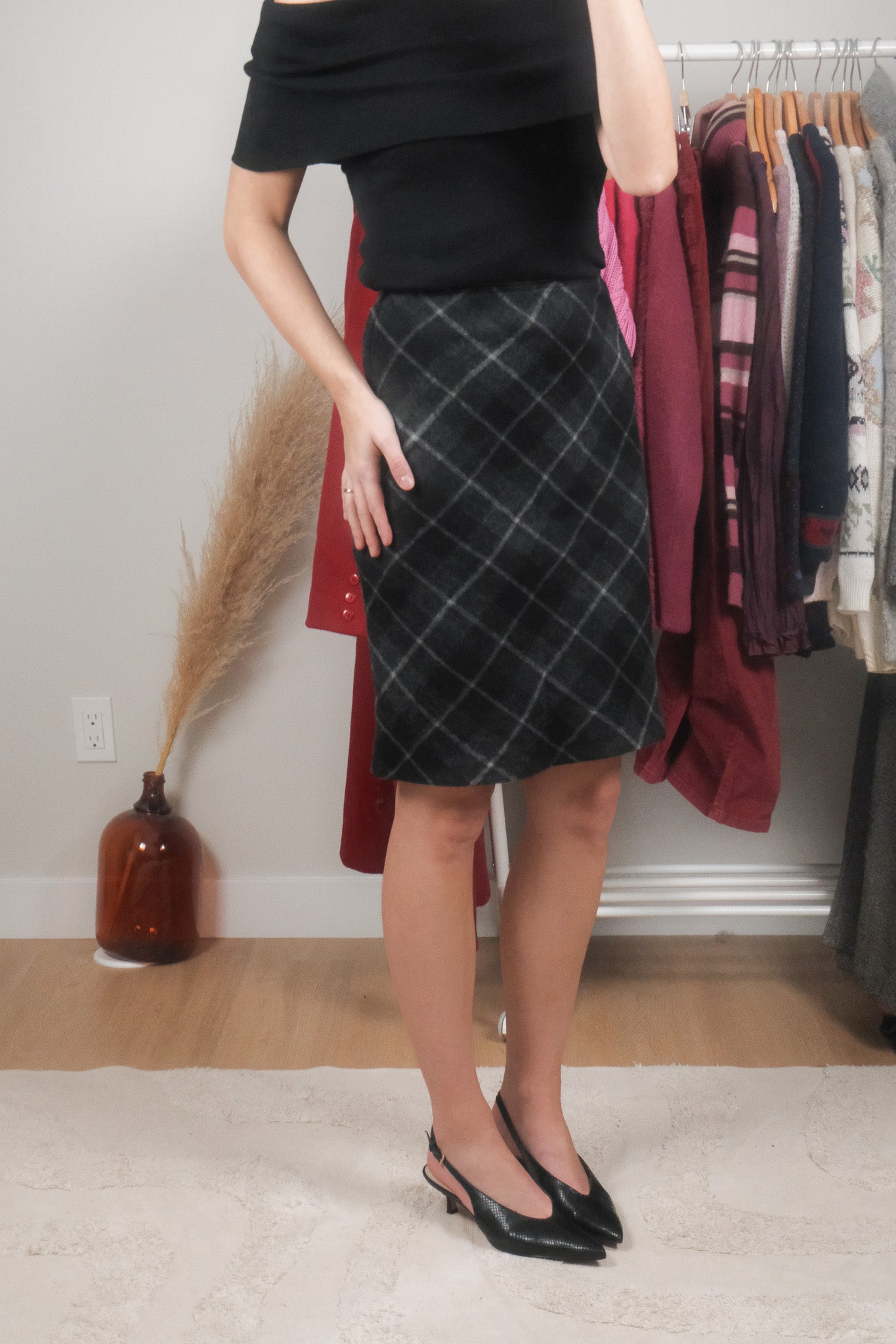 Made in Canada x Vintage x Wool Blend Plaid Midi Skirt (2)
