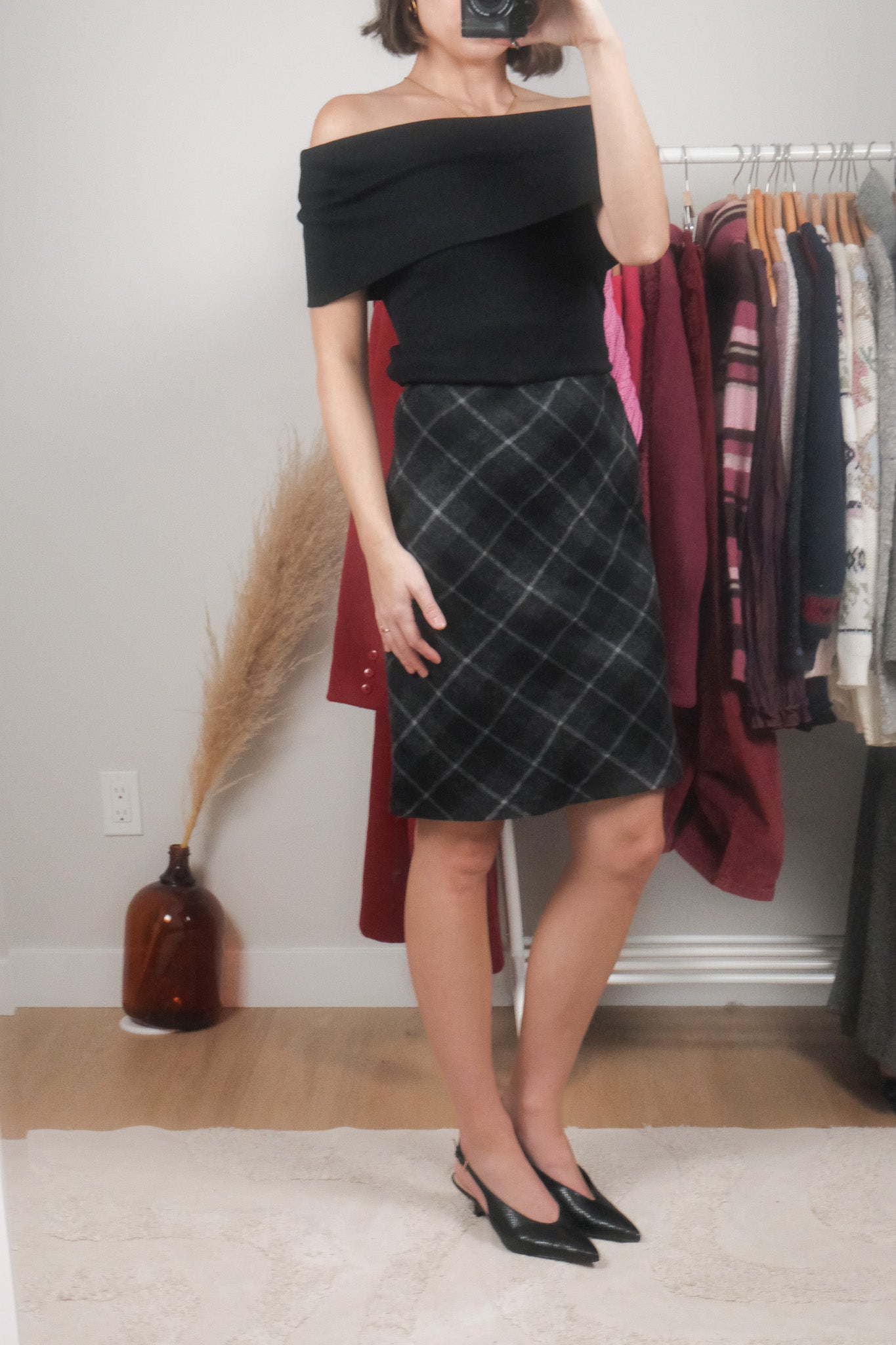 Made in Canada x Vintage x Wool Blend Plaid Midi Skirt (2)