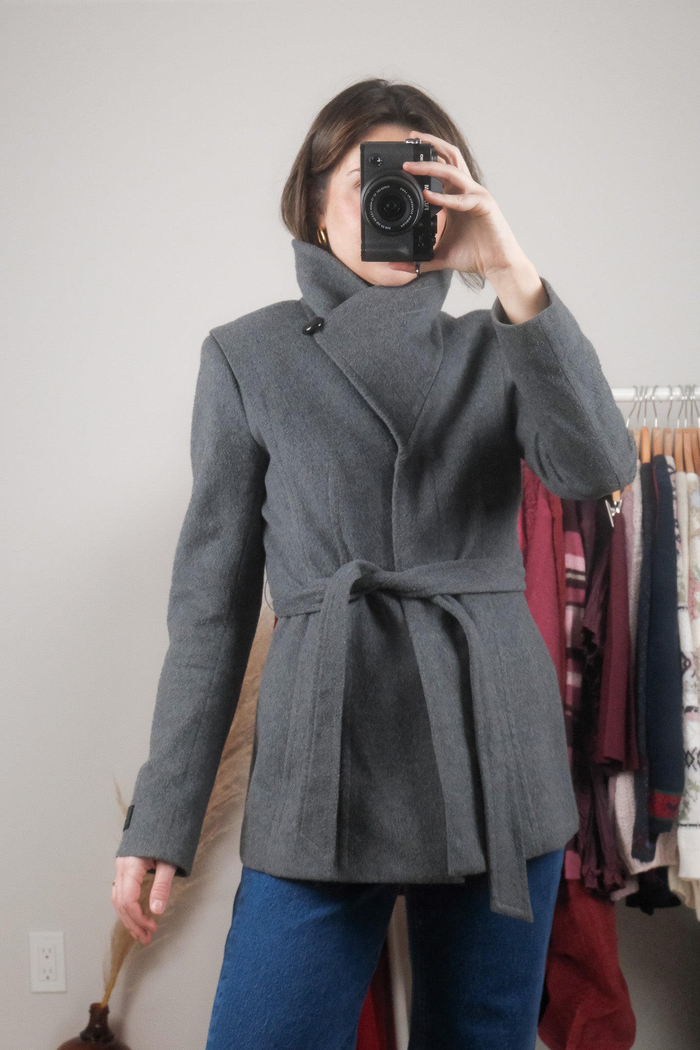 Aritzia x Wool Funnel Neck Cropped Jacket (XS)