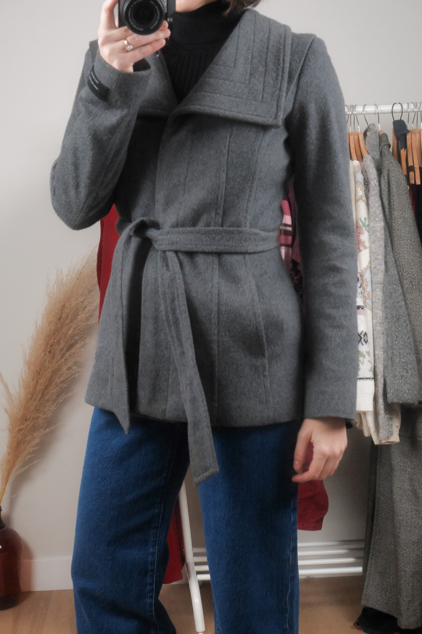 Aritzia x Wool Funnel Neck Cropped Jacket (XS)