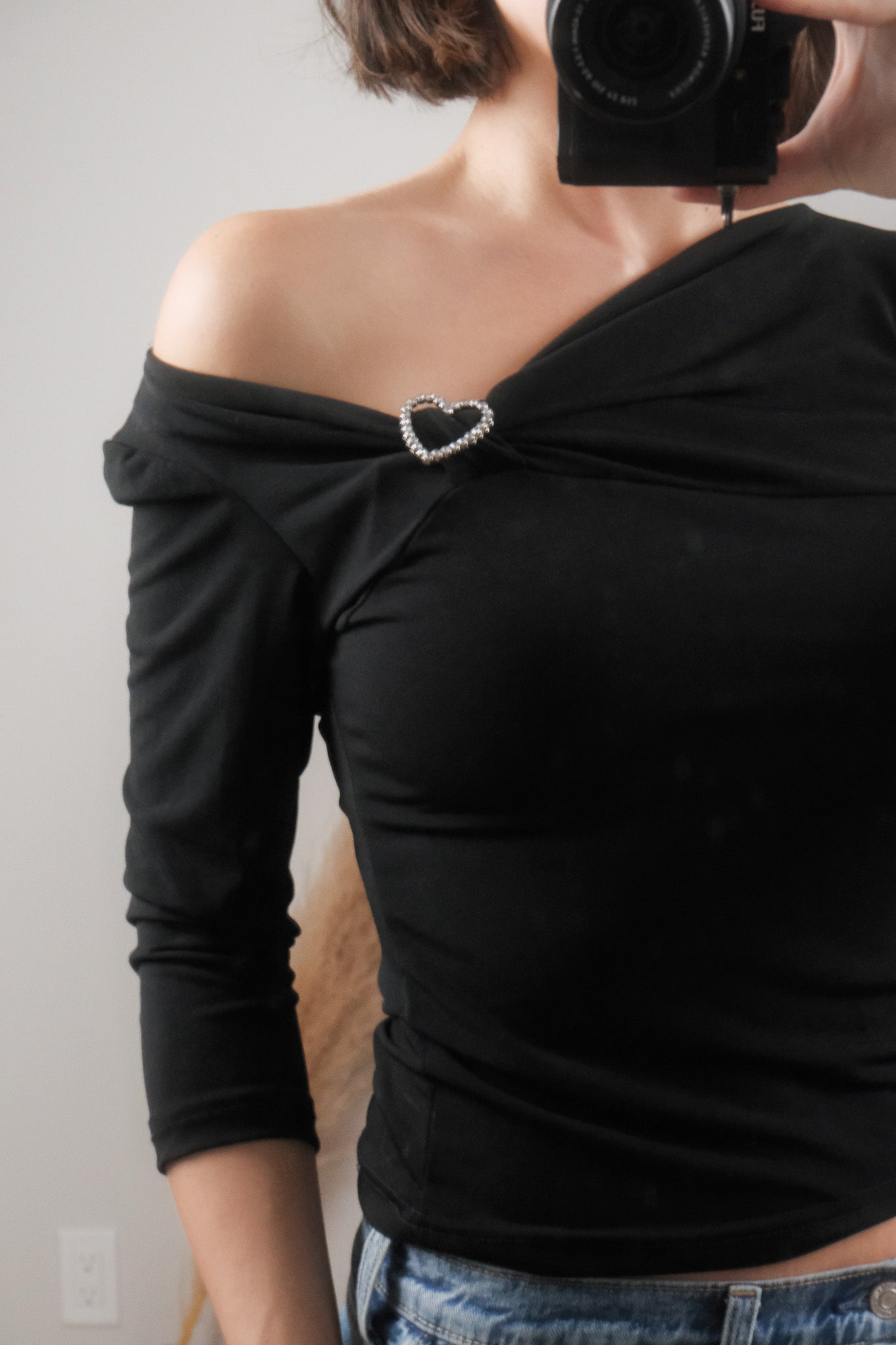 Made in Canada x Vintage x 3/4 Sleeve Heart Top (S)