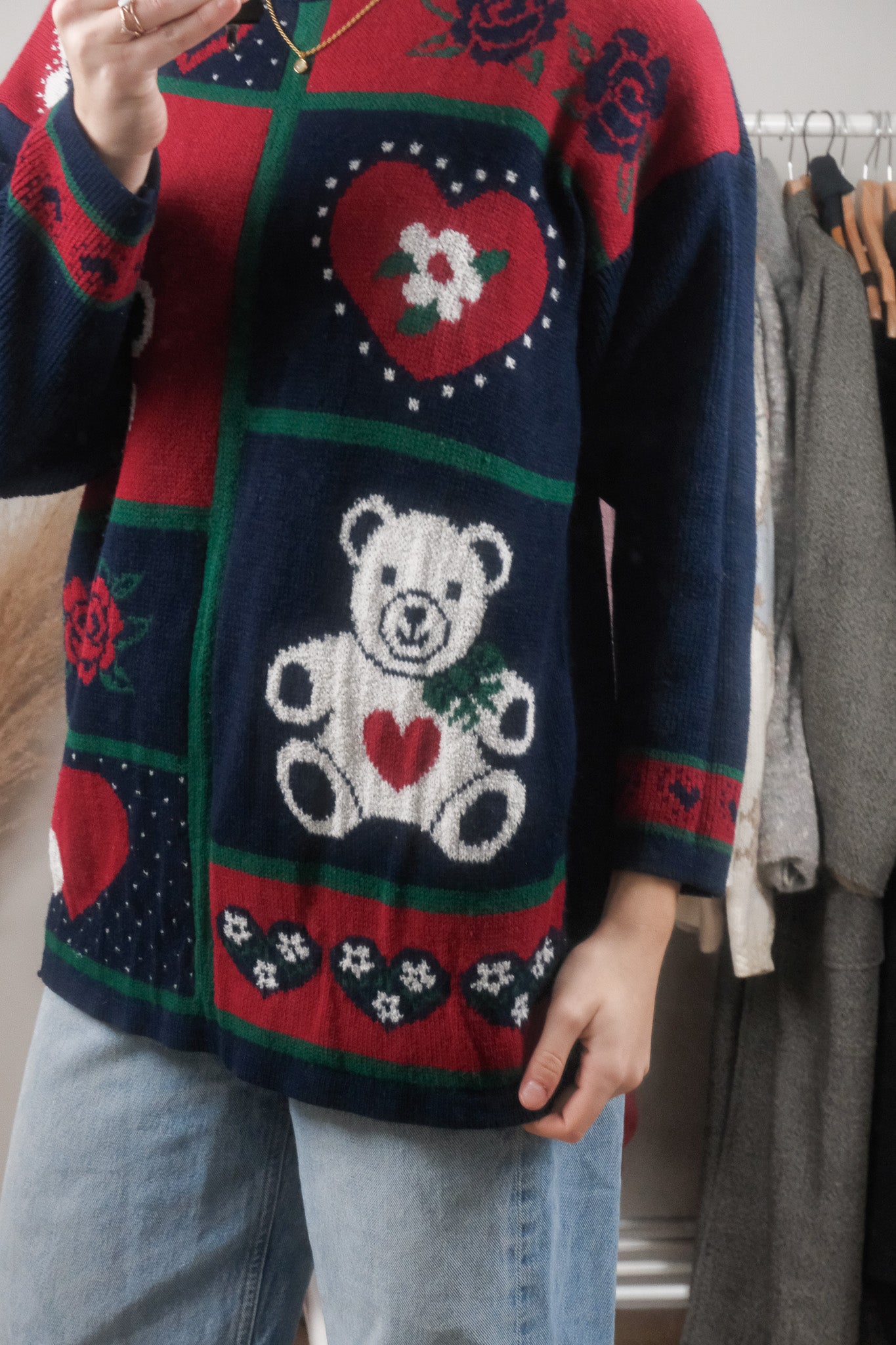 Vintage x Bear/Heart/Flower Patterned Sweater (S)