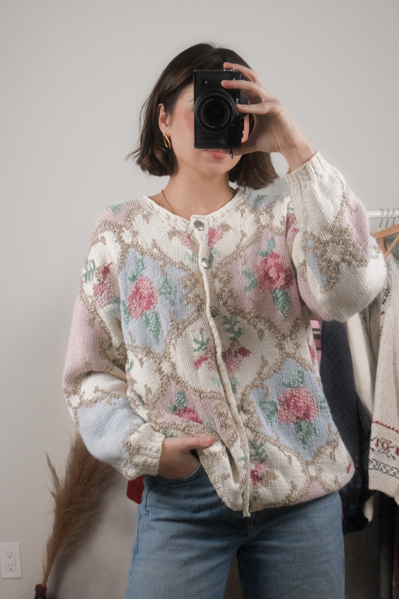 Vintage x Flower Embroidered Patterned Chunky Cardigan (L/XL)