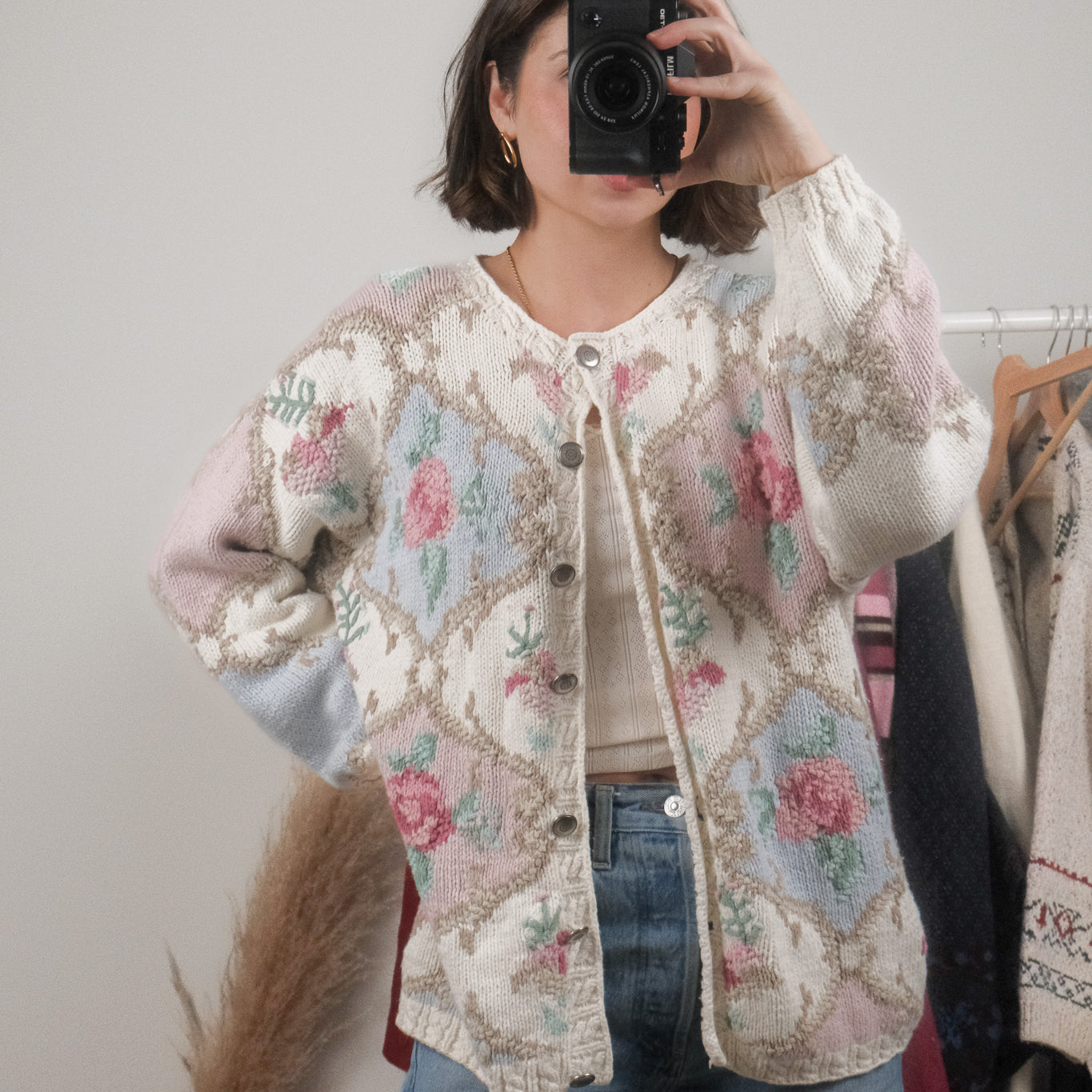 Vintage x Flower Embroidered Patterned Chunky Cardigan (L/XL)