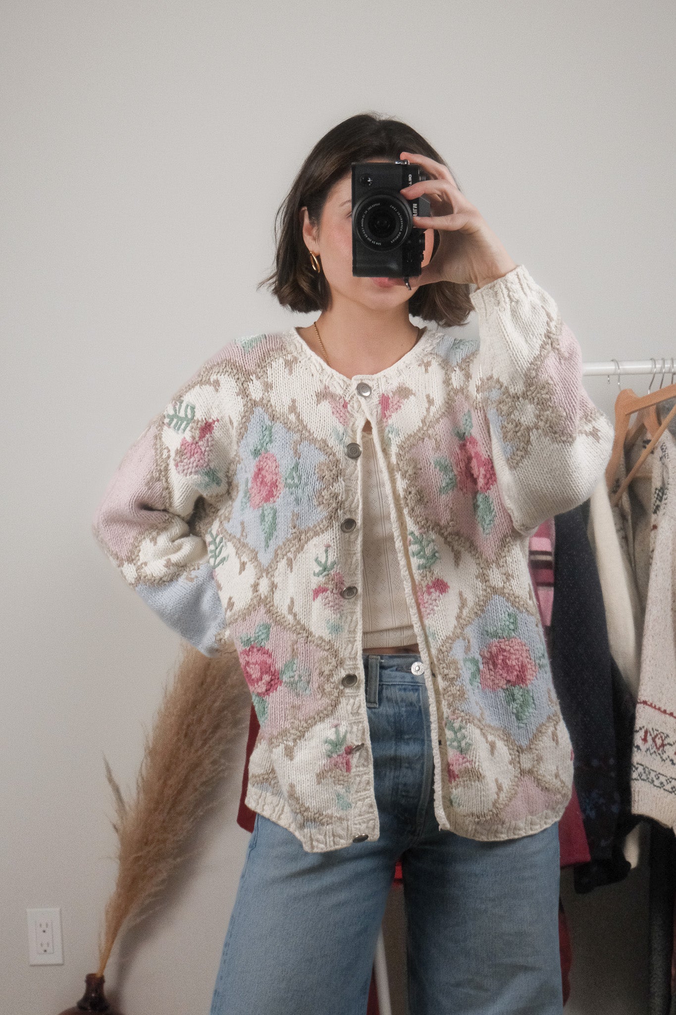 Vintage x Flower Embroidered Patterned Chunky Cardigan (L/XL)