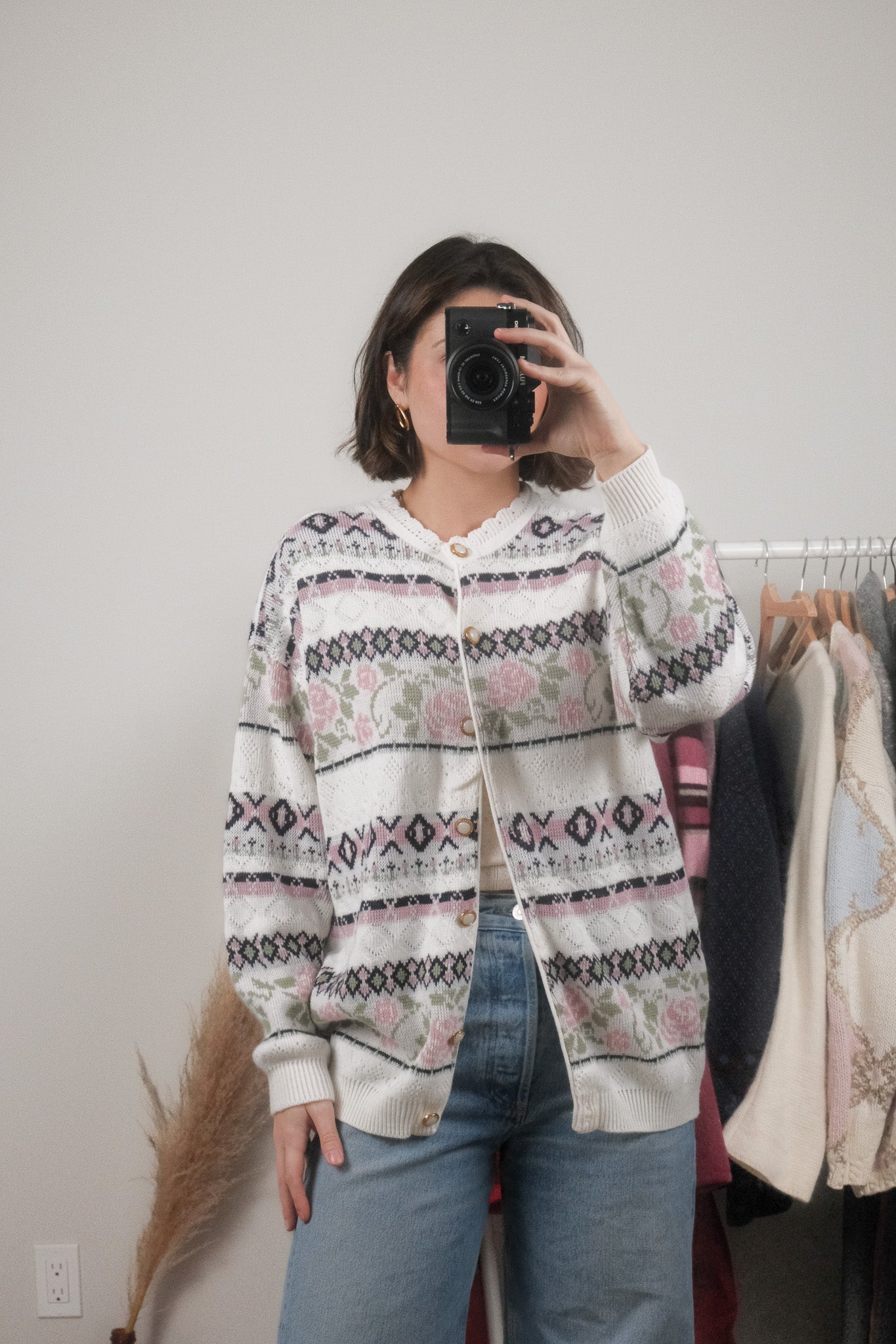 Made in Canada x Vintage x Flower Patterned Knit (L)