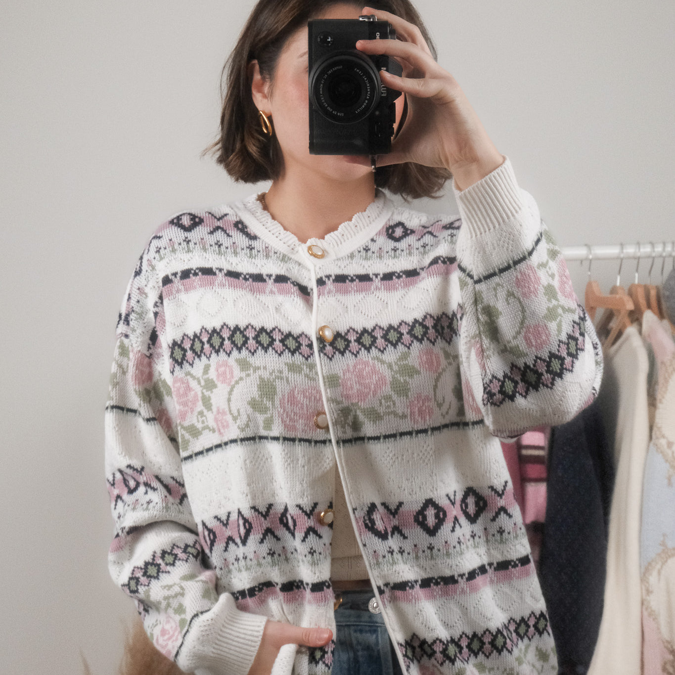 Made in Canada x Vintage x Flower Patterned Knit (L)