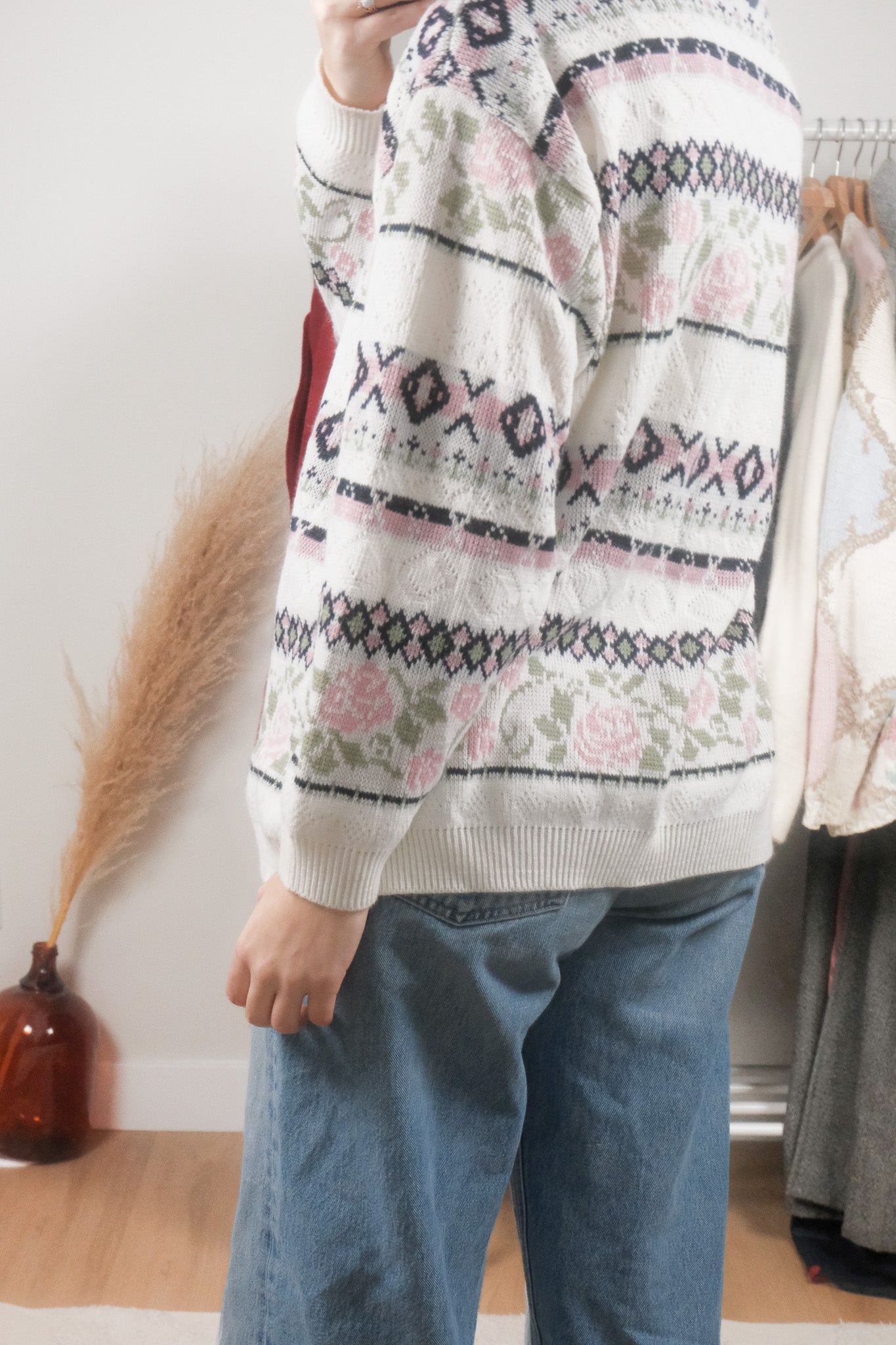 Made in Canada x Vintage x Flower Patterned Knit (L)