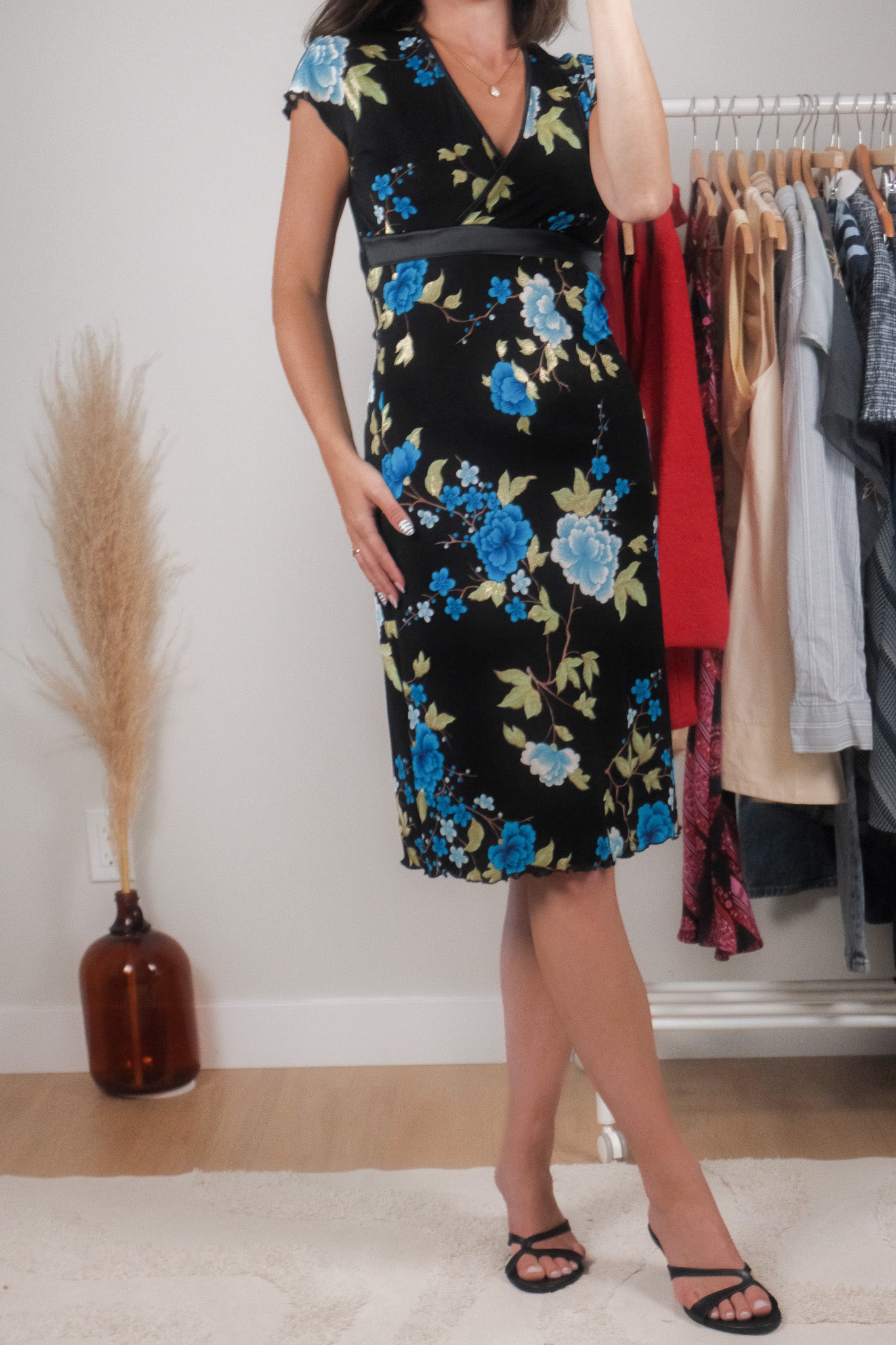Made in USA x Vintage x Floral Midi Dress (S/M)