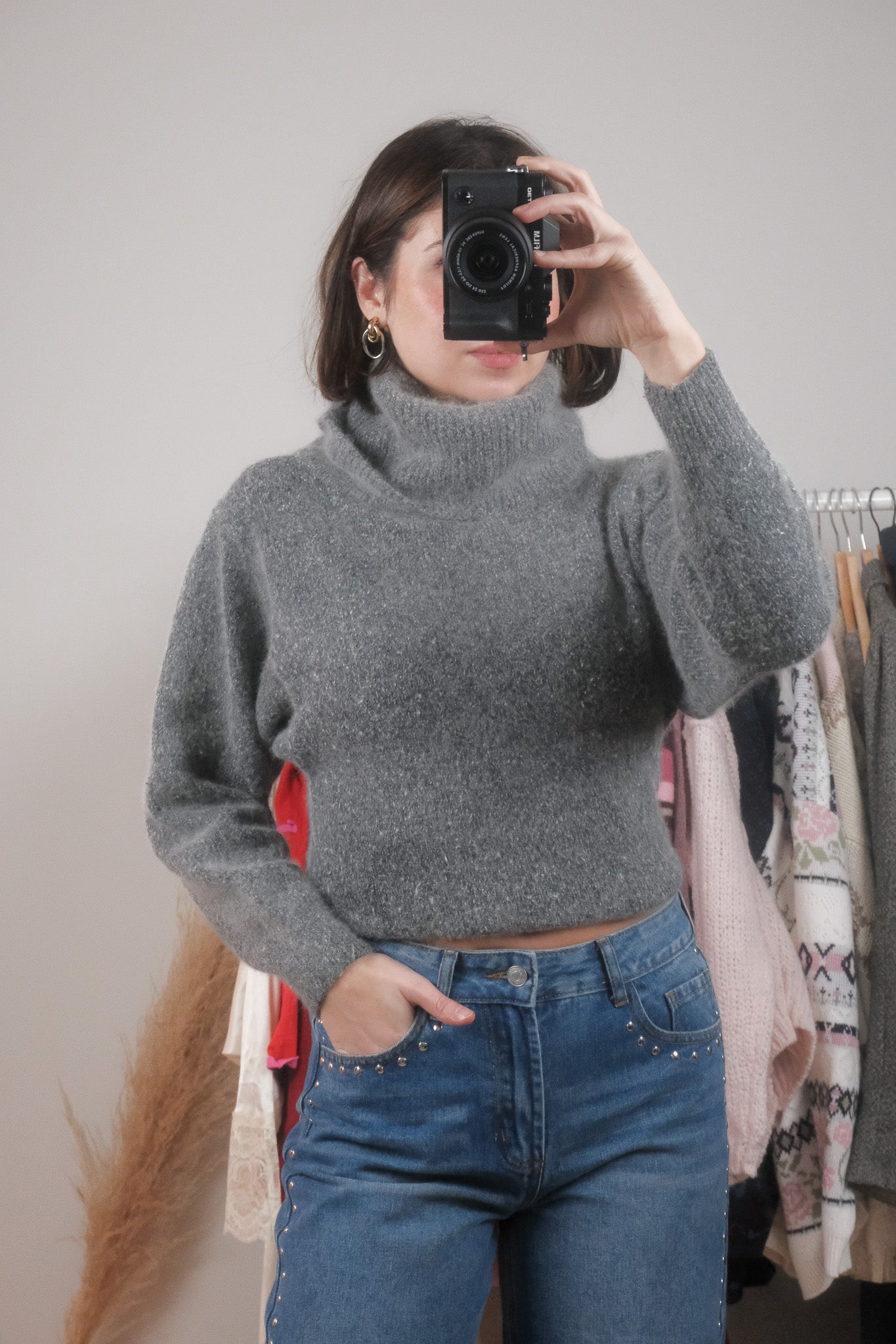 Vintage x Silk/Angora/Wool Blend Turtleneck (XS)
