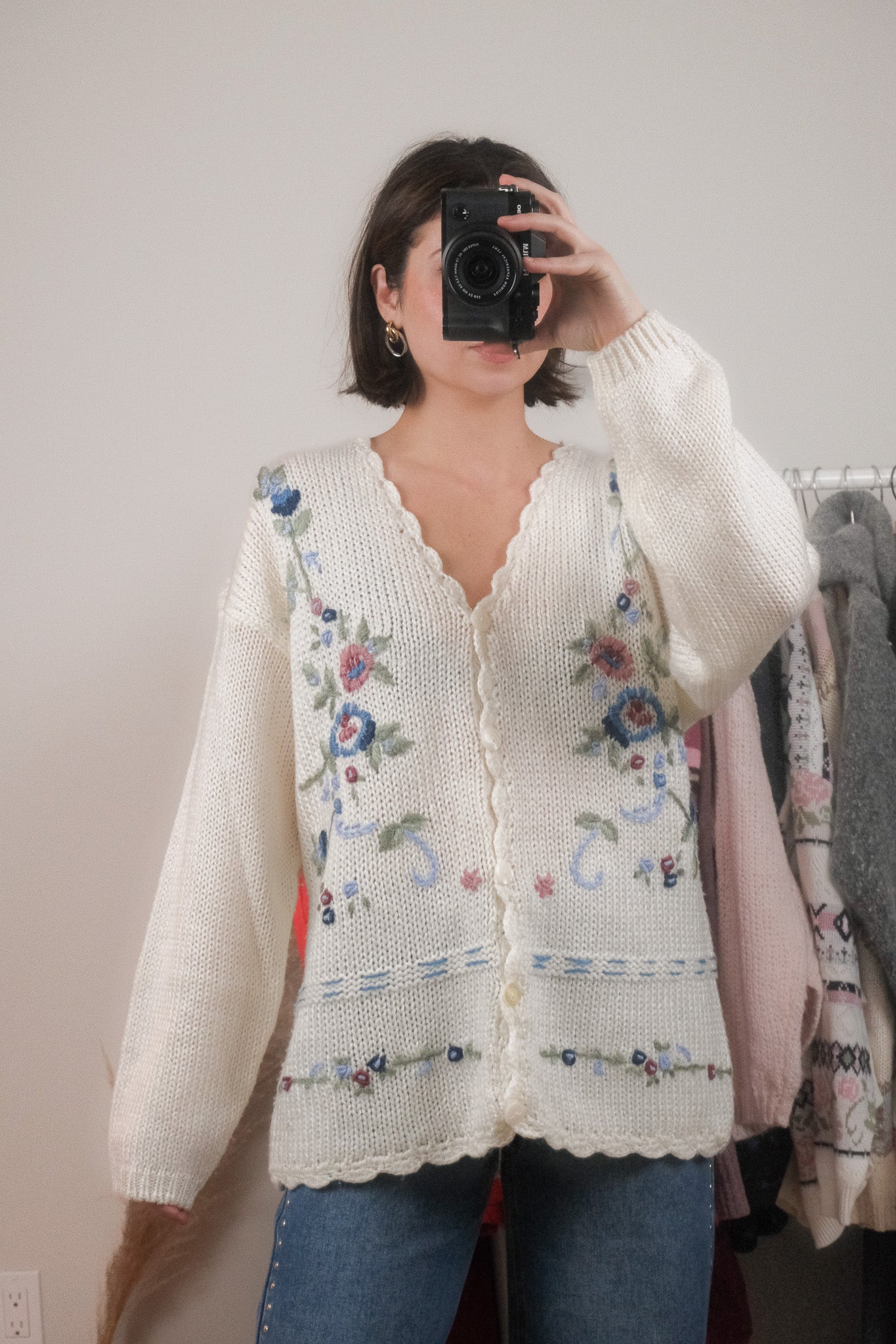 Made in Korea x Vintage x Flower Embroidered Knit (L)