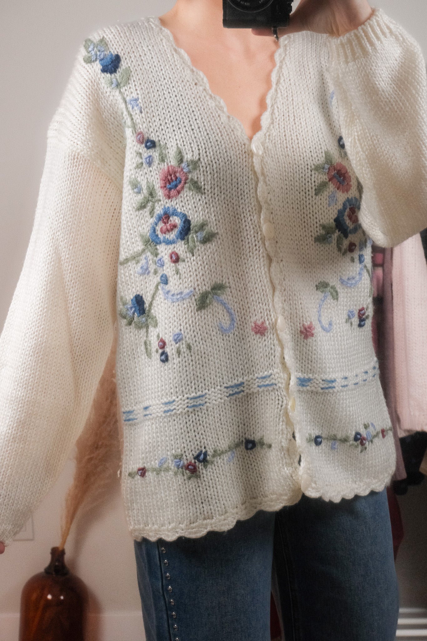 Made in Korea x Vintage x Flower Embroidered Knit (L)