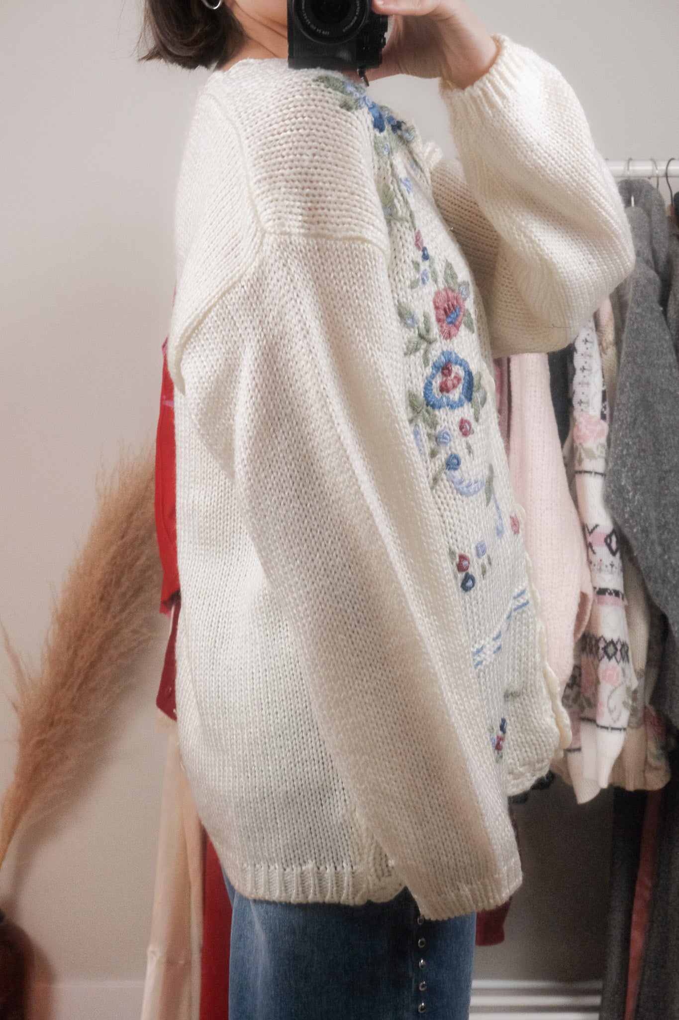 Made in Korea x Vintage x Flower Embroidered Knit (L)