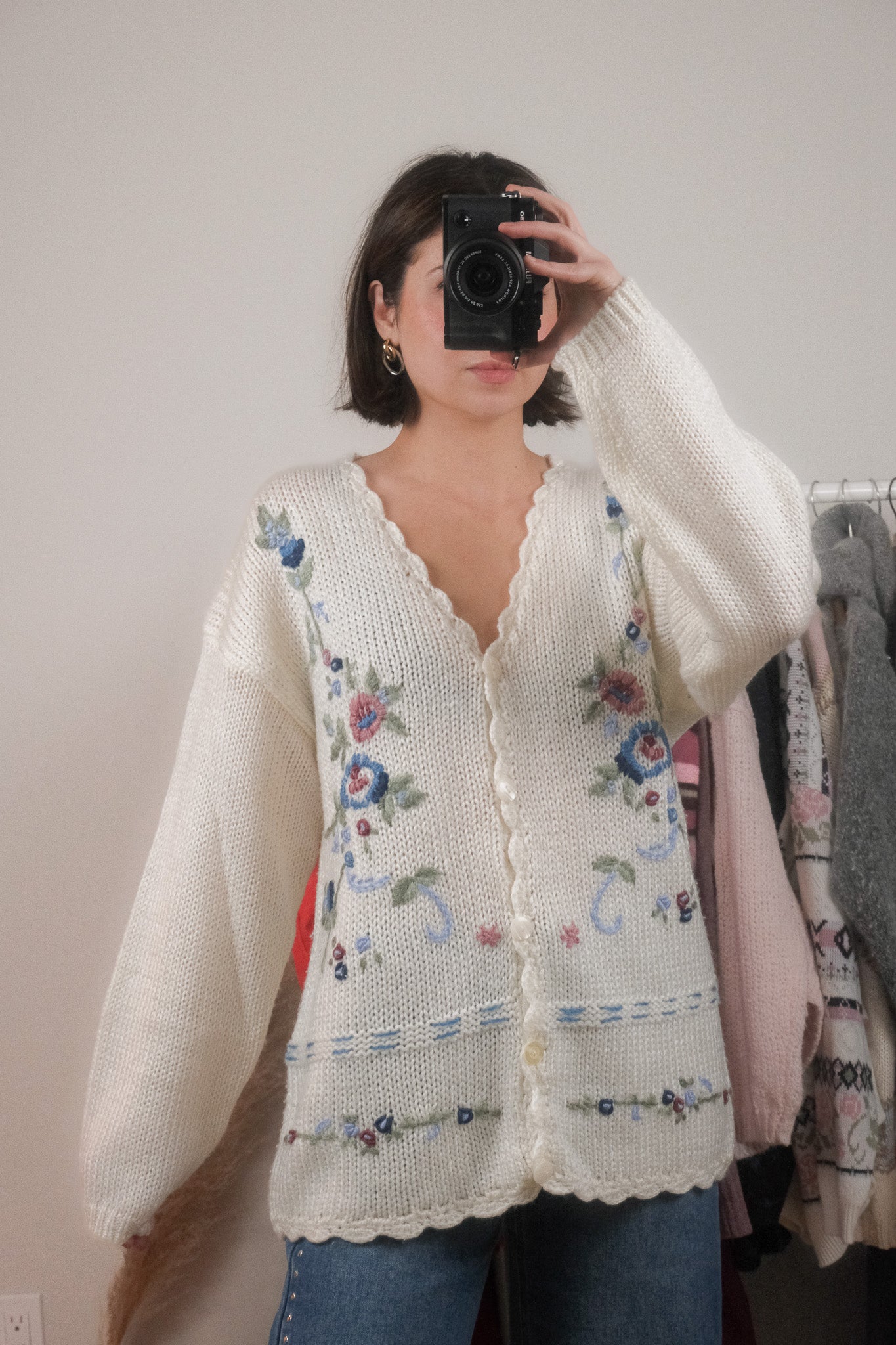 Made in Korea x Vintage x Flower Embroidered Knit (L)