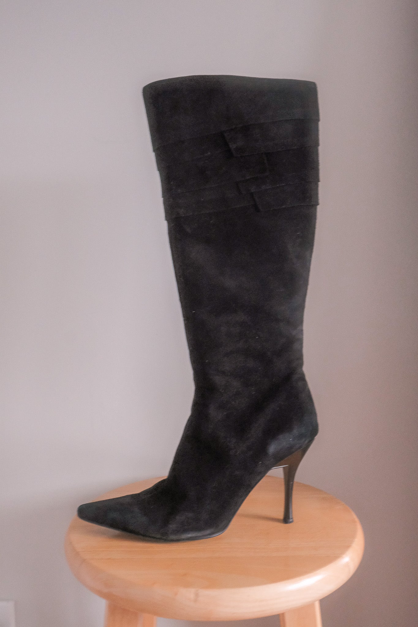 Vintage x Suede Boots (6/6.5)