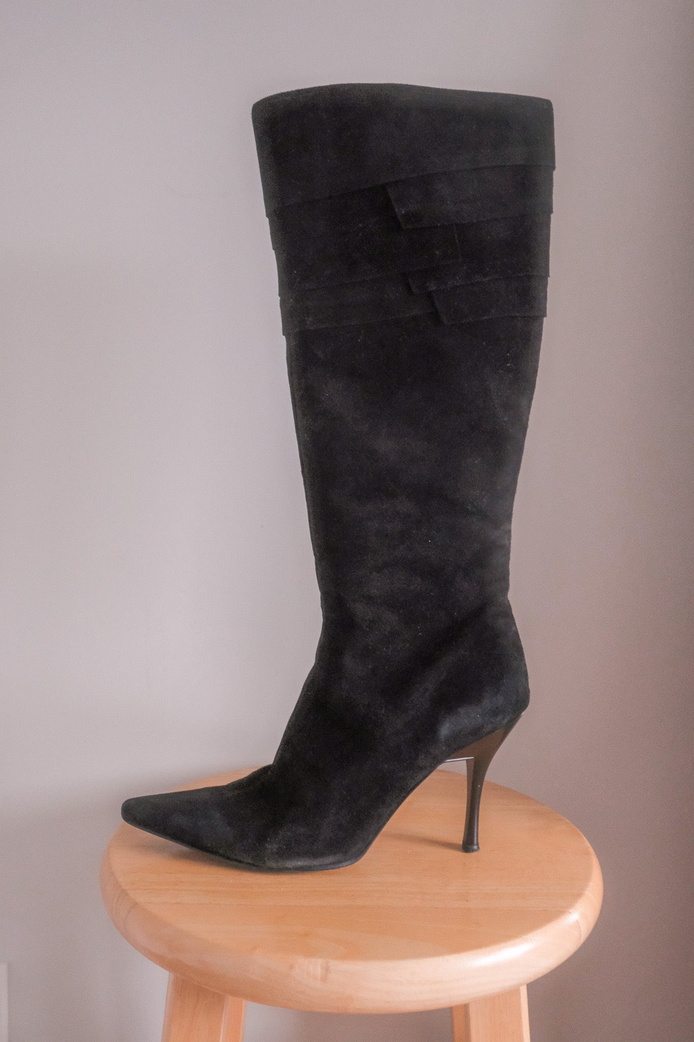 Vintage x Suede Boots (6/6.5)