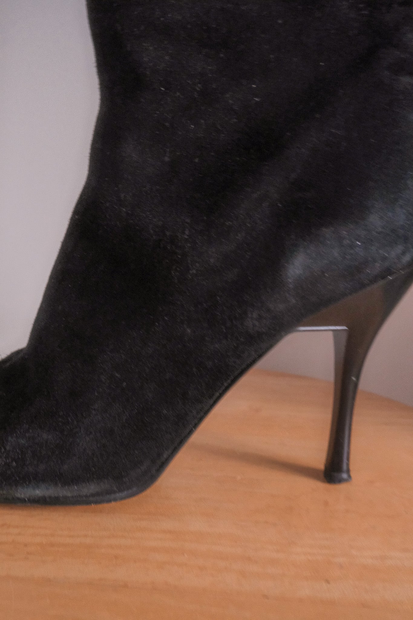 Vintage x Suede Boots (6/6.5)