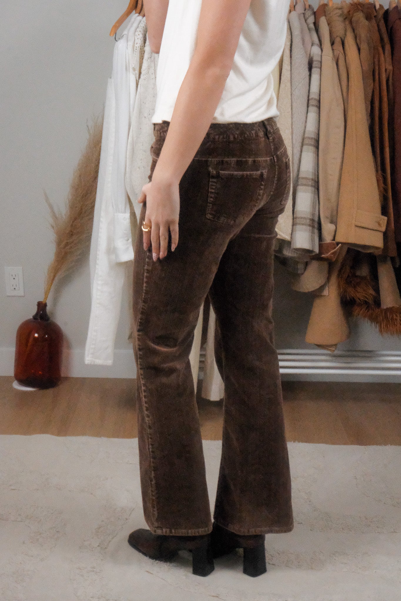 Vintage x Corduroy Low Rise Flare Pants (6)