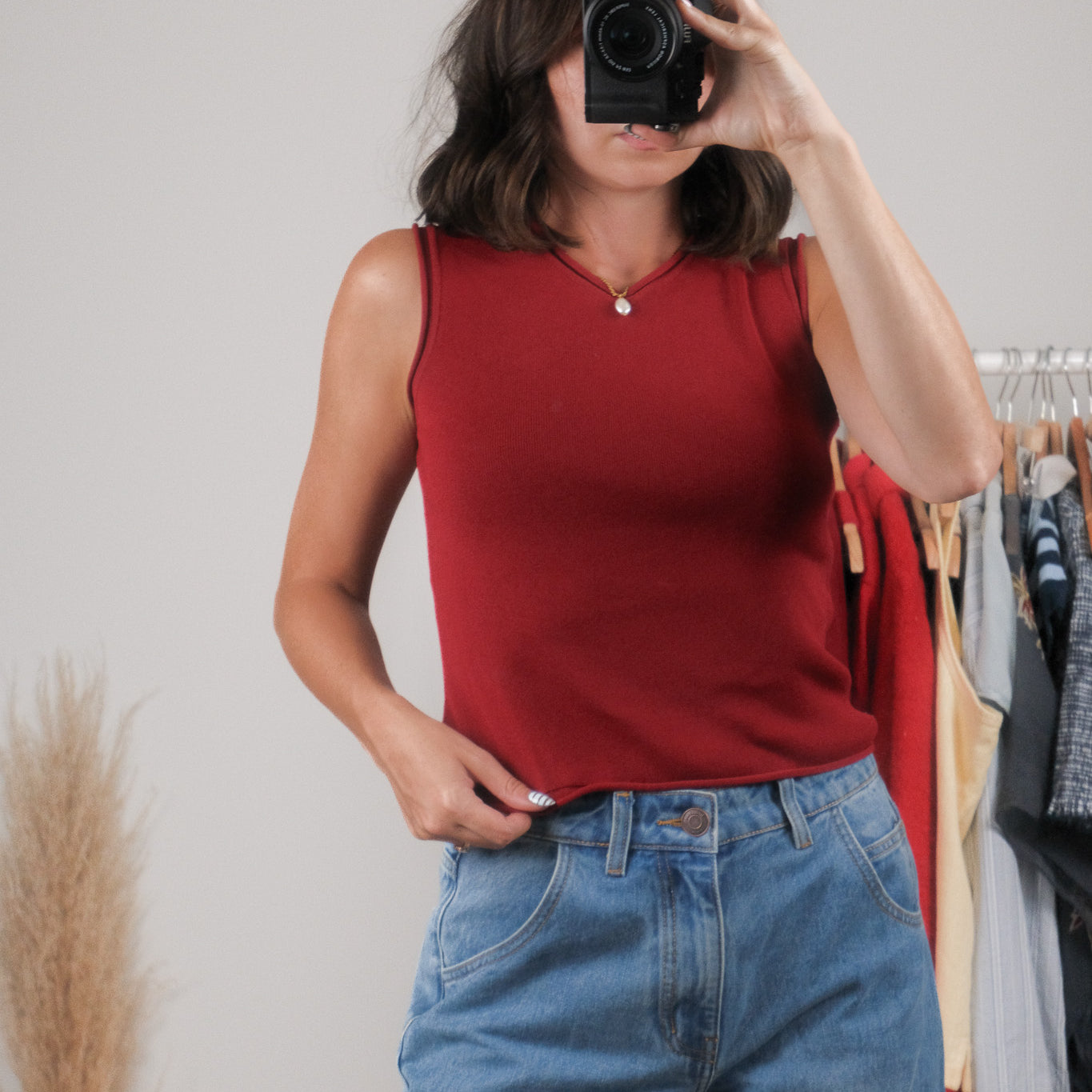 Vintage x V-Neck Tank (S)