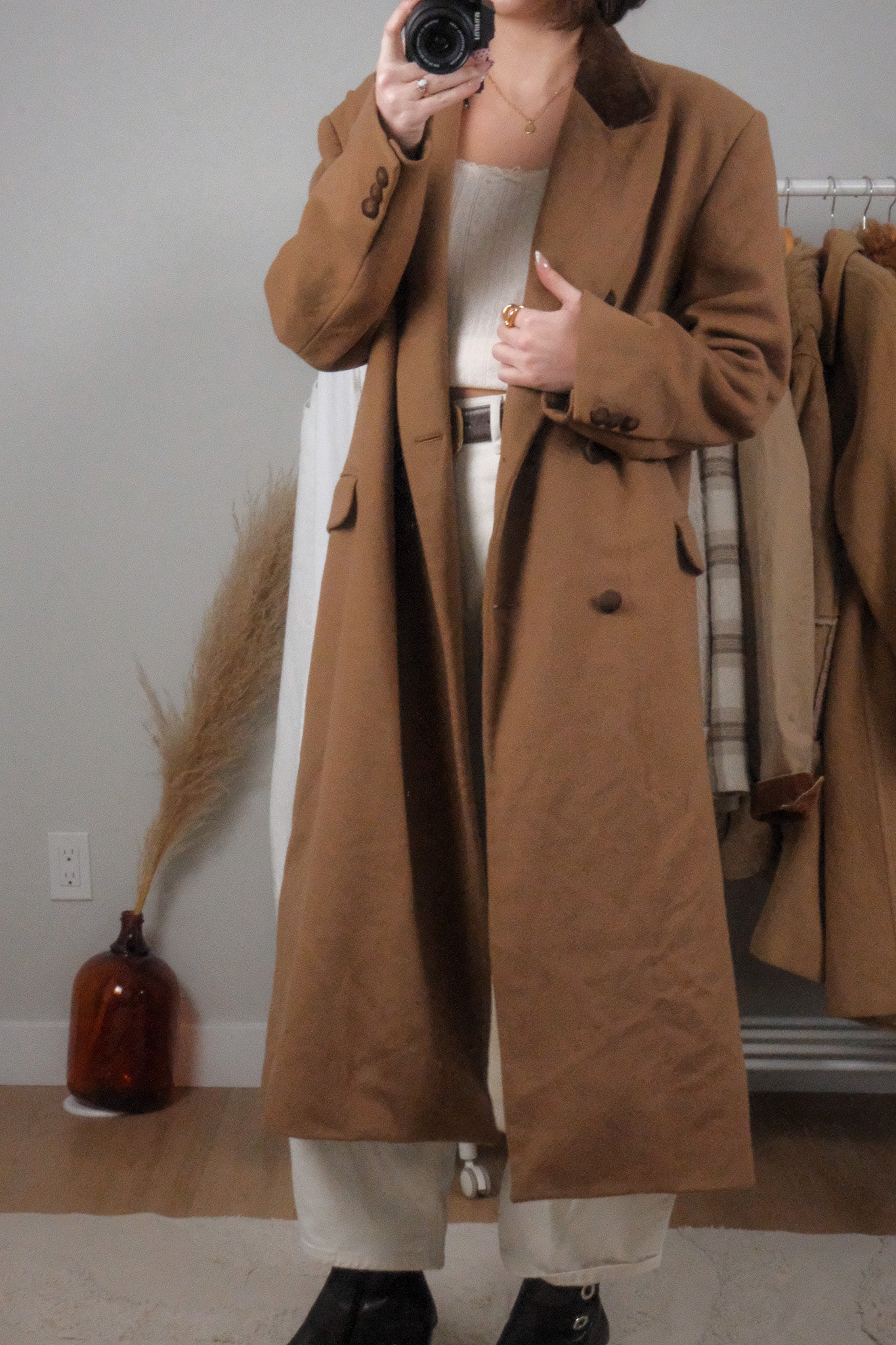 Made in France x Vintage x Wool/Cashmere Velvet Trim Coat (L)