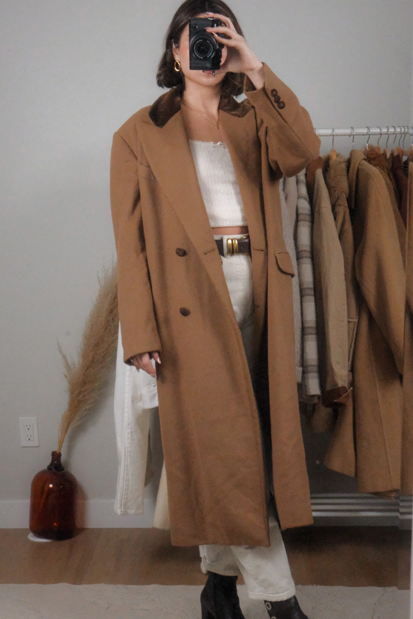 Made in France x Vintage x Wool/Cashmere Velvet Trim Coat (L)