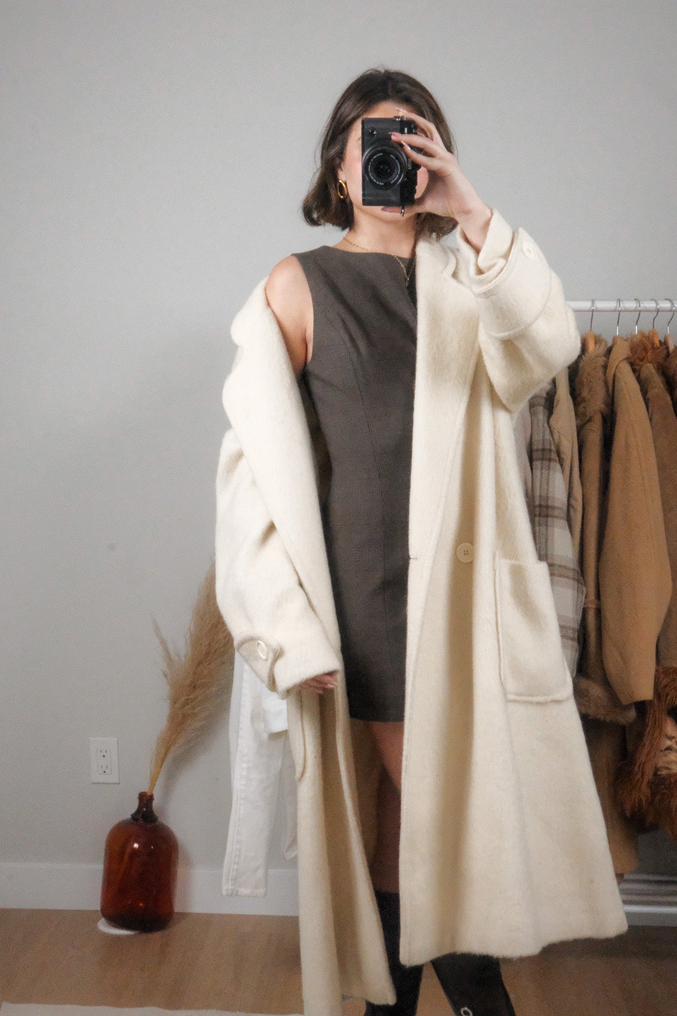 Made in Canada x Vintage x Fuzzy Wool Blend Structured Coat (M)