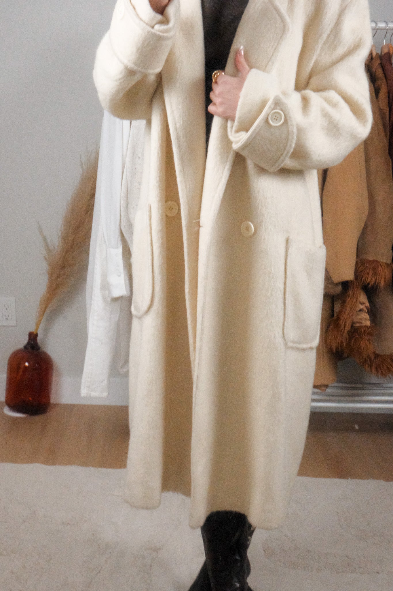 Made in Canada x Vintage x Fuzzy Wool Blend Structured Coat (M)
