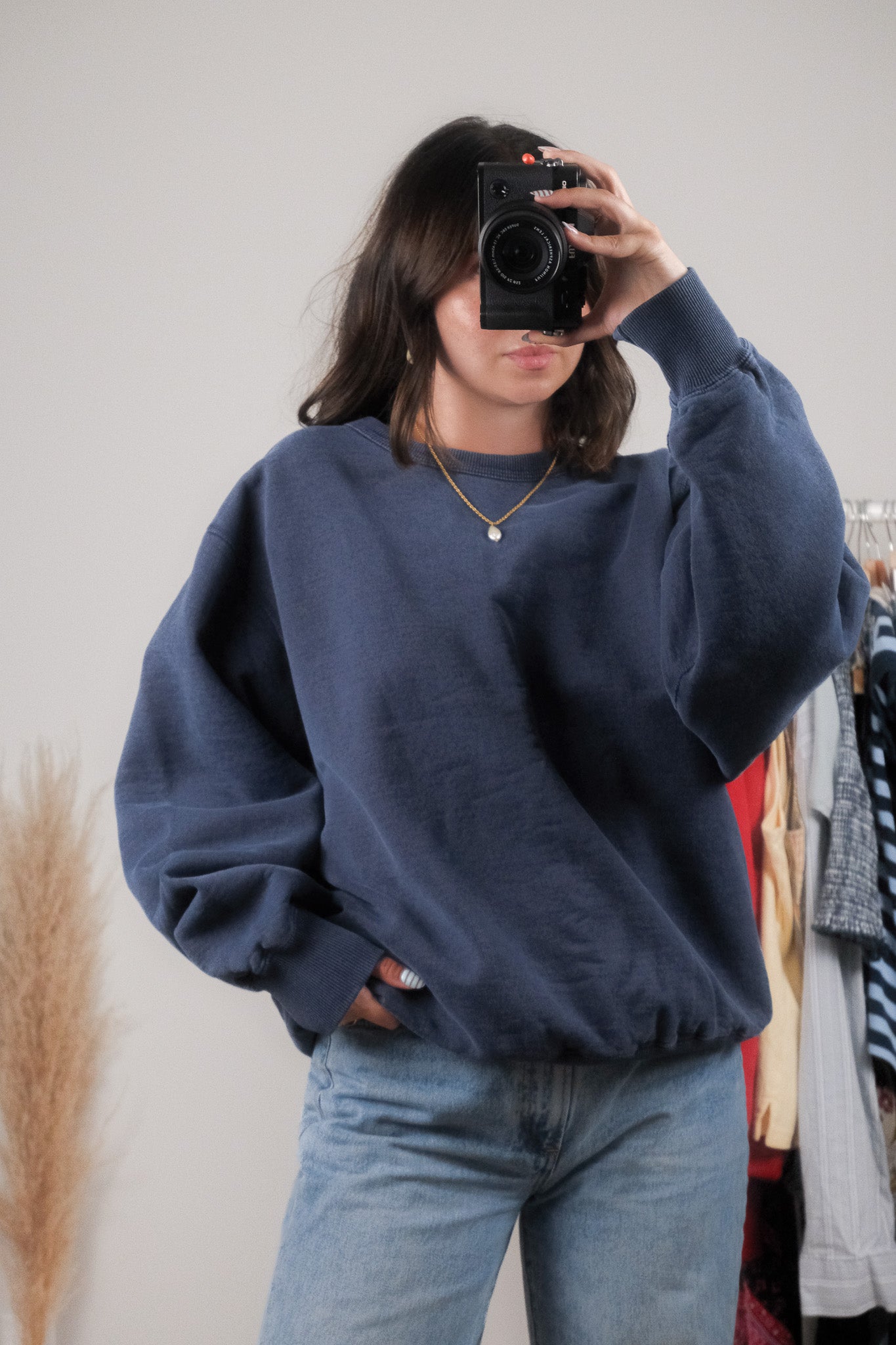 Made in Canada x 100% Cotton x Sweatshirt (L/XL)