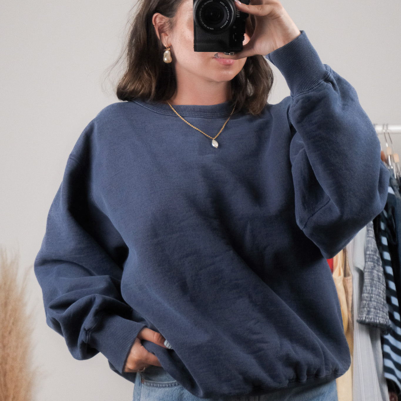 Made in Canada x 100% Cotton x Sweatshirt (L/XL)