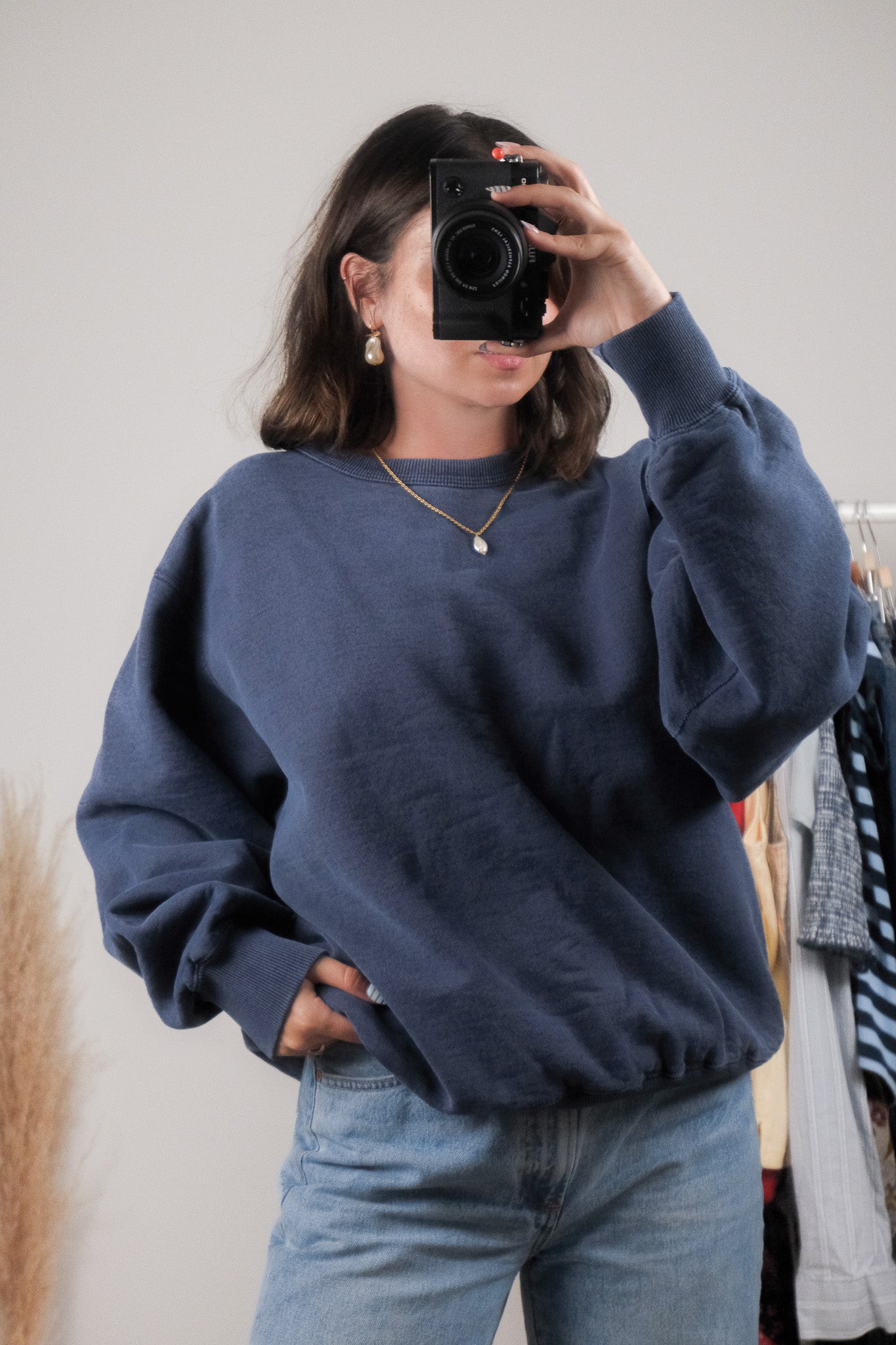 Made in Canada x 100% Cotton x Sweatshirt (L/XL)