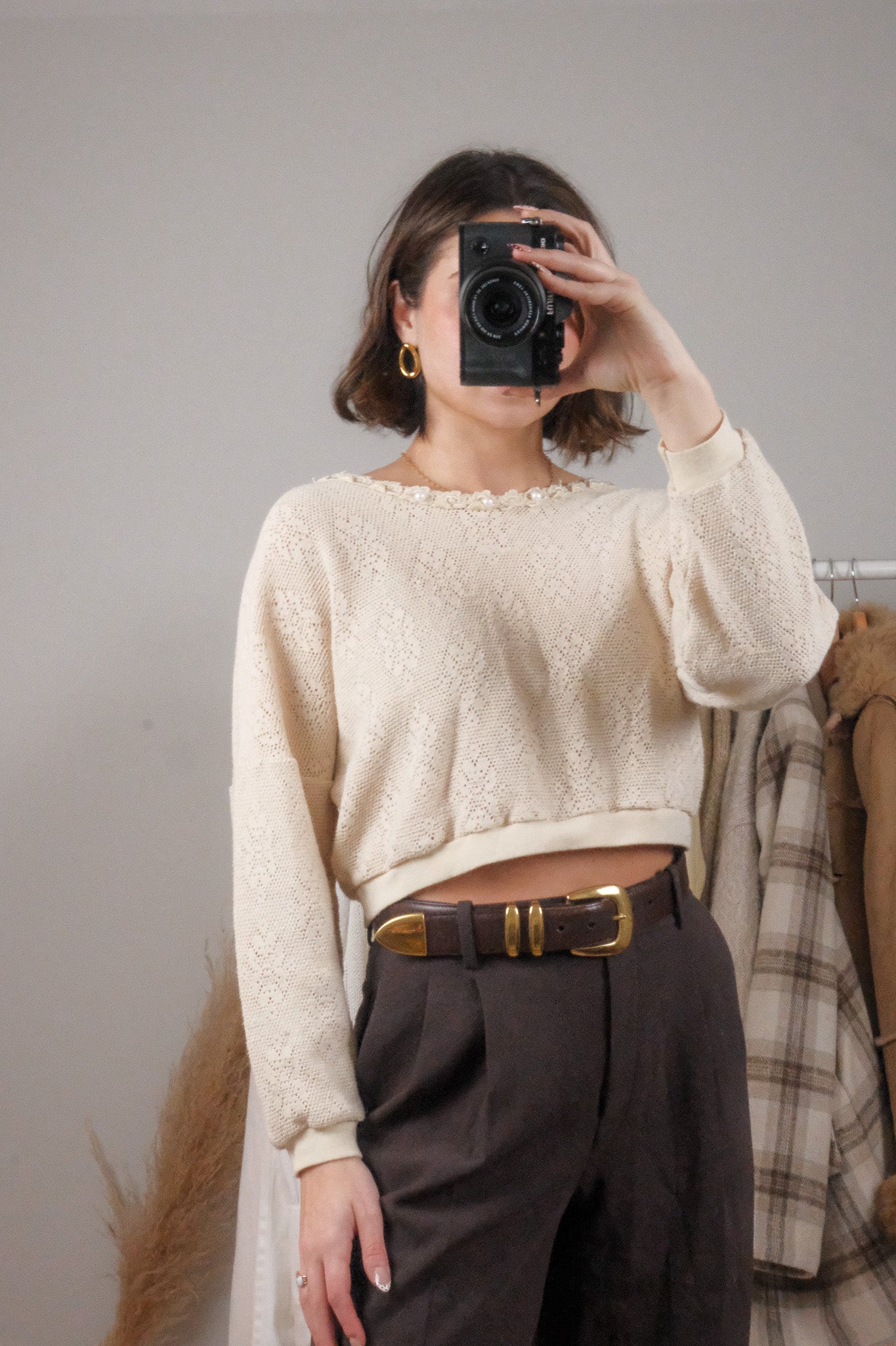 Made in Canada x Vintage x Textured/Lace/Pearl Crop Knit (M)