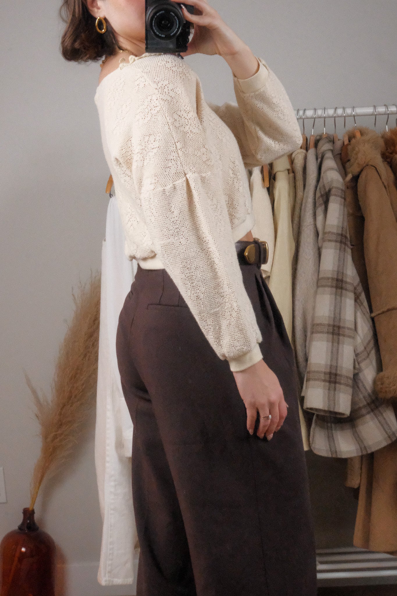 Made in Canada x Vintage x Textured/Lace/Pearl Crop Knit (M)