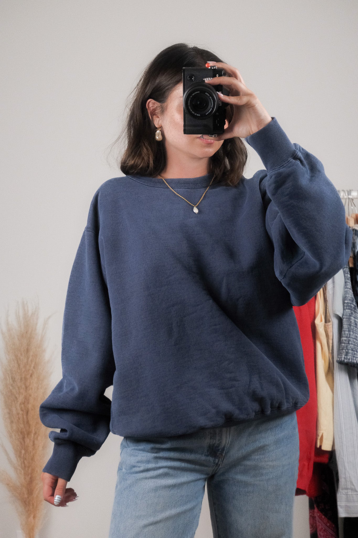 Made in Canada x 100% Cotton x Sweatshirt (L/XL)