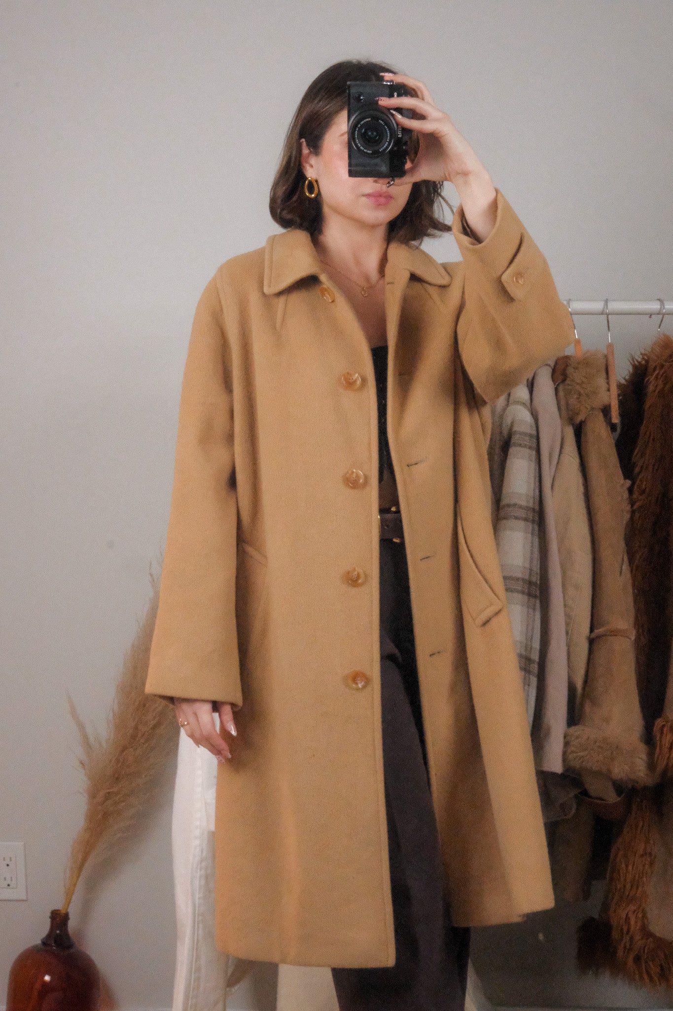 Made in USA x Vintage x 100% Camel Hair Coat (12)