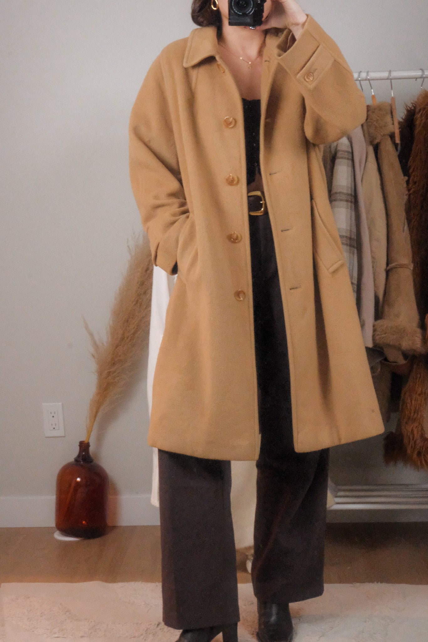 Made in USA x Vintage x 100% Camel Hair Coat (12)
