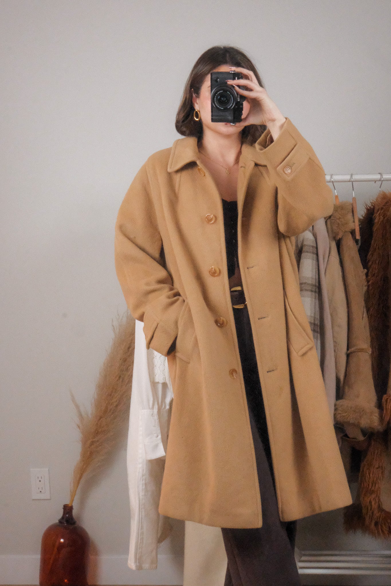 Made in USA x Vintage x 100% Camel Hair Coat (12)