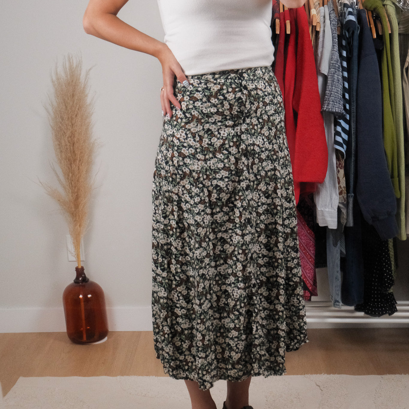 Made in Canada x Vintage x Floral Button Maxi Skirt (2)