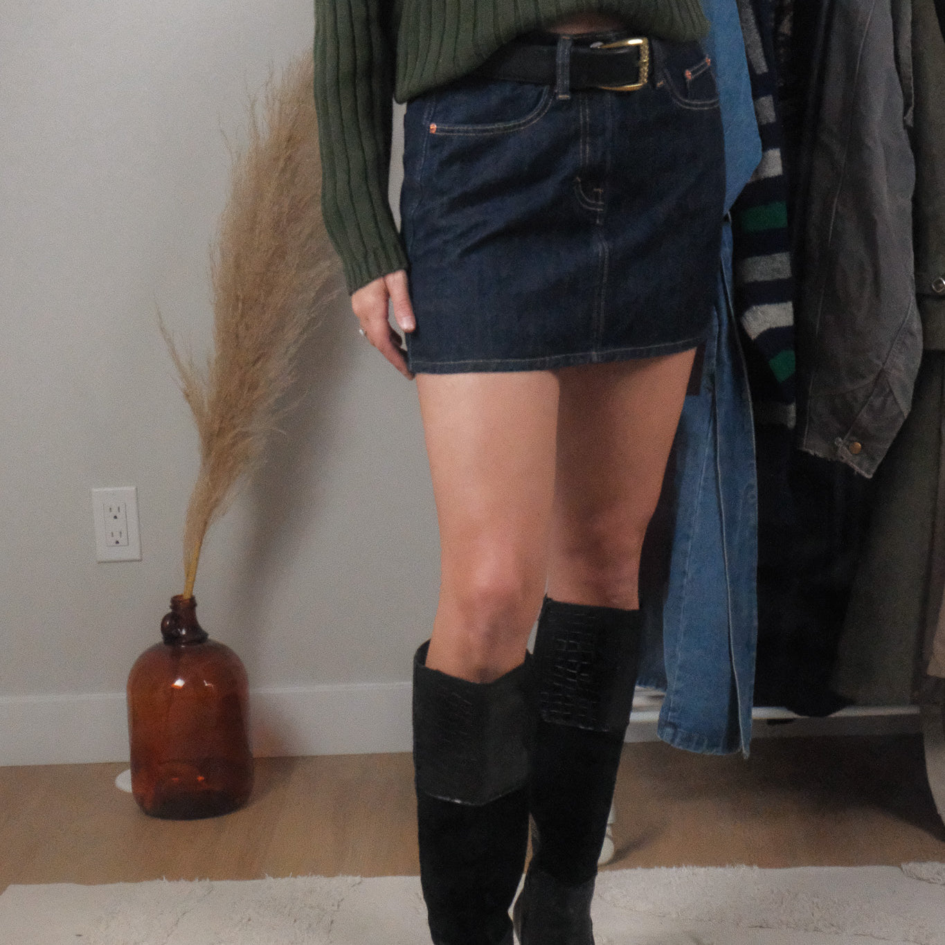 Modern x Denim Mini Skirt (2)