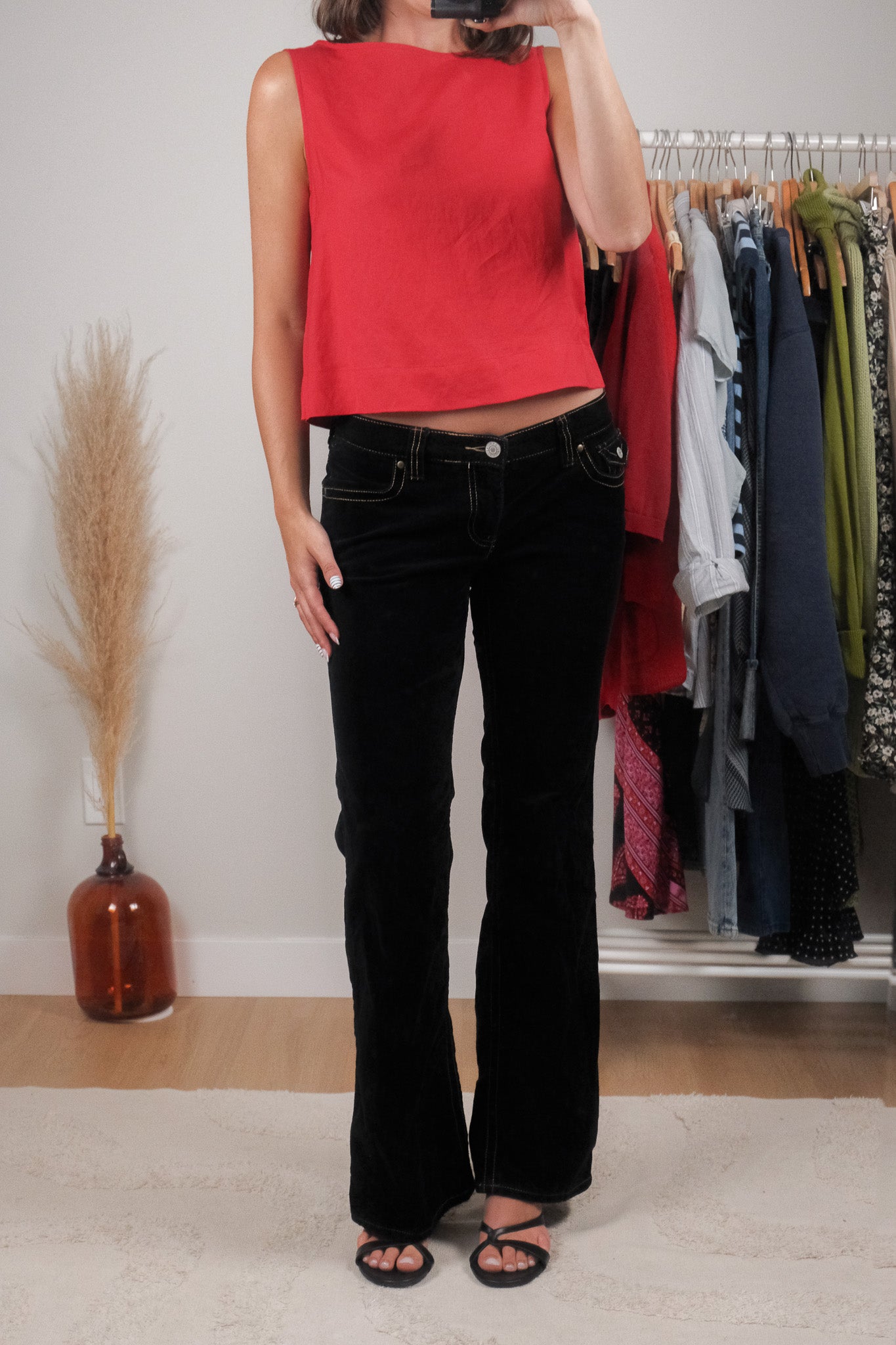 Vintage x Velvet Ultra Low-Rise Flare Jeans (4/6)
