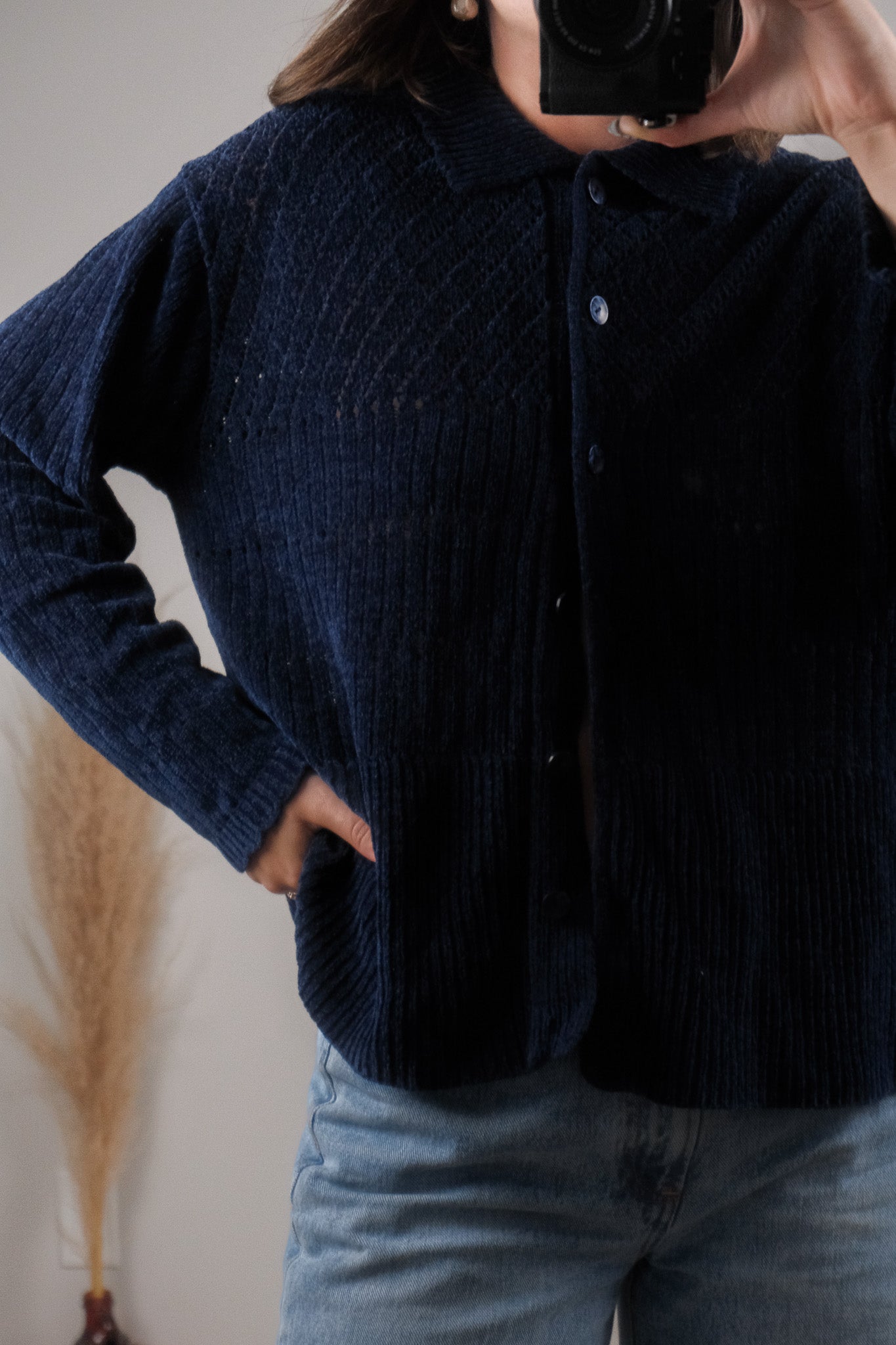 Made in Korea x Vintage x Chenille Textured Cardigan (S/M)