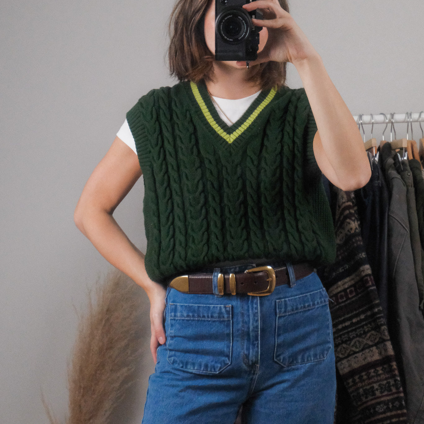 Modern x Aritzia Sweater Vest (S)