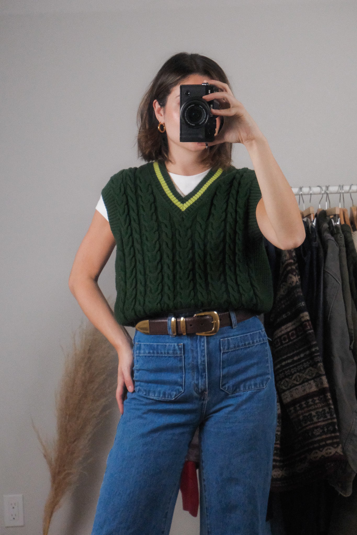 Modern x Aritzia Sweater Vest (S)