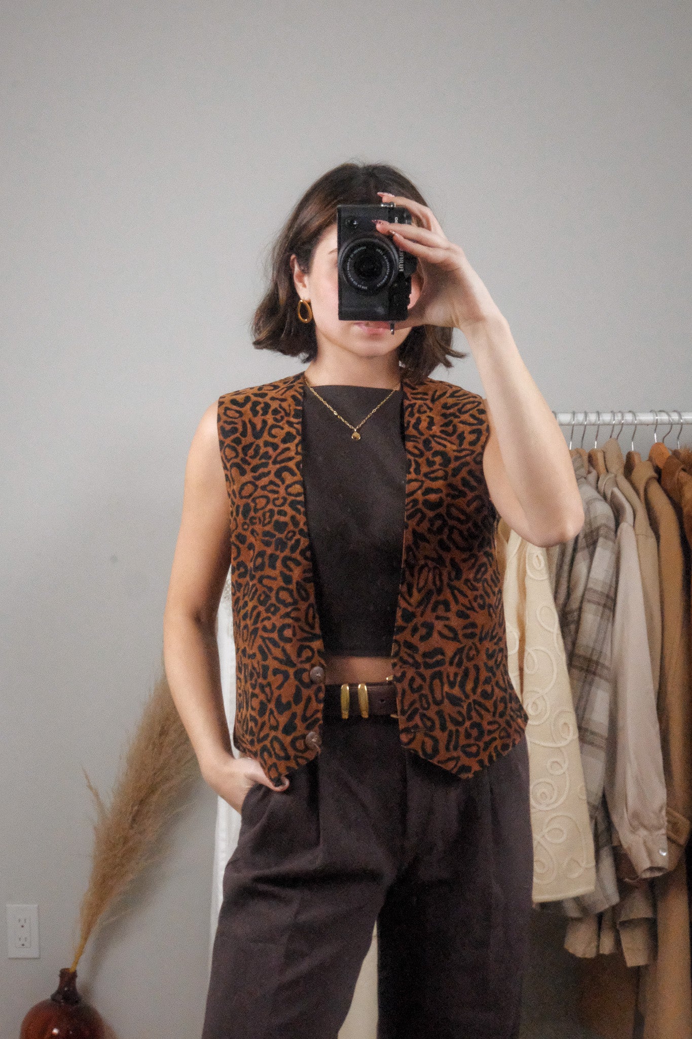 Made in Canada x Vintage x Faux Suede Animal Print Vest (S)