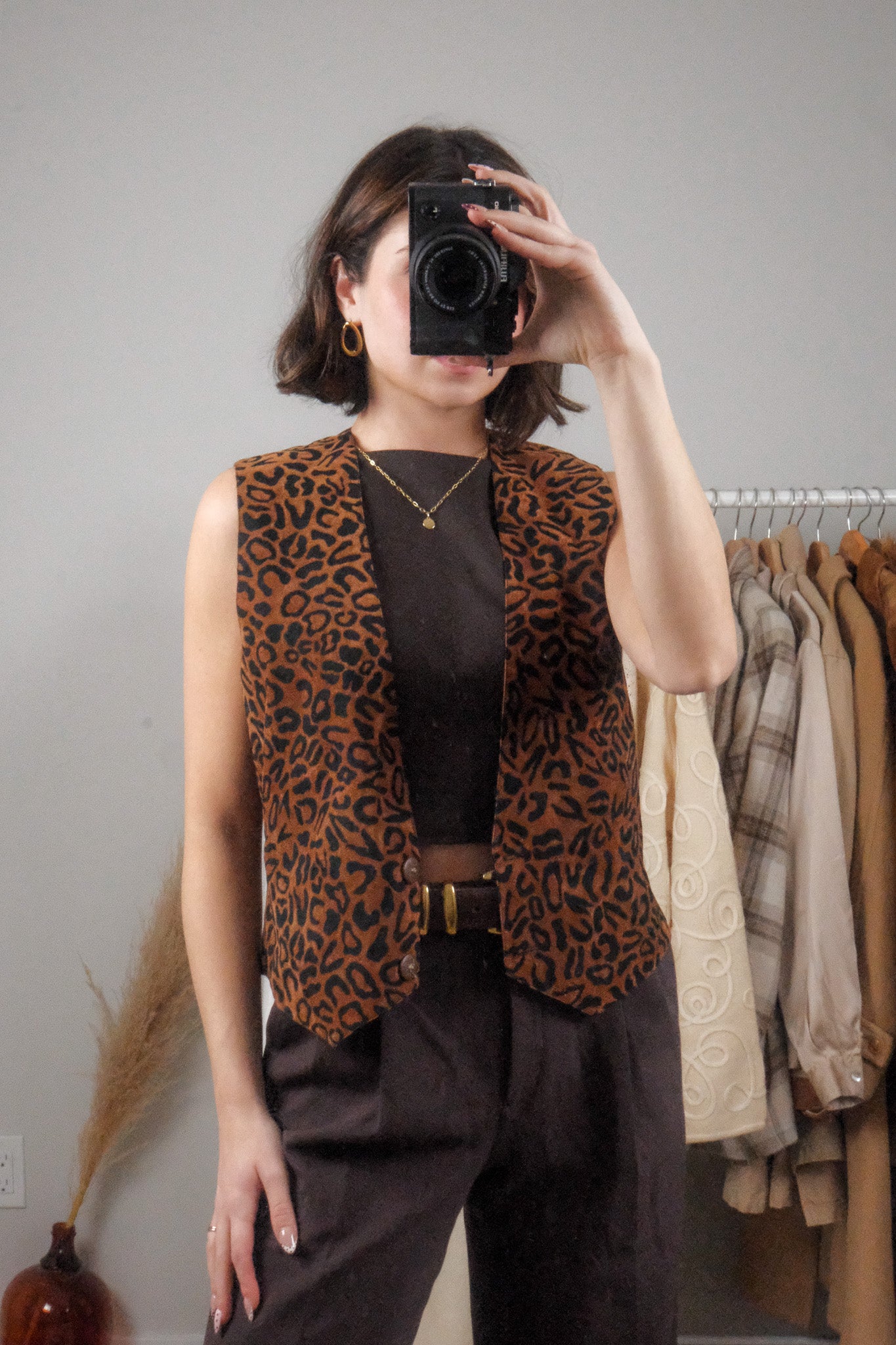 Made in Canada x Vintage x Faux Suede Animal Print Vest (S)